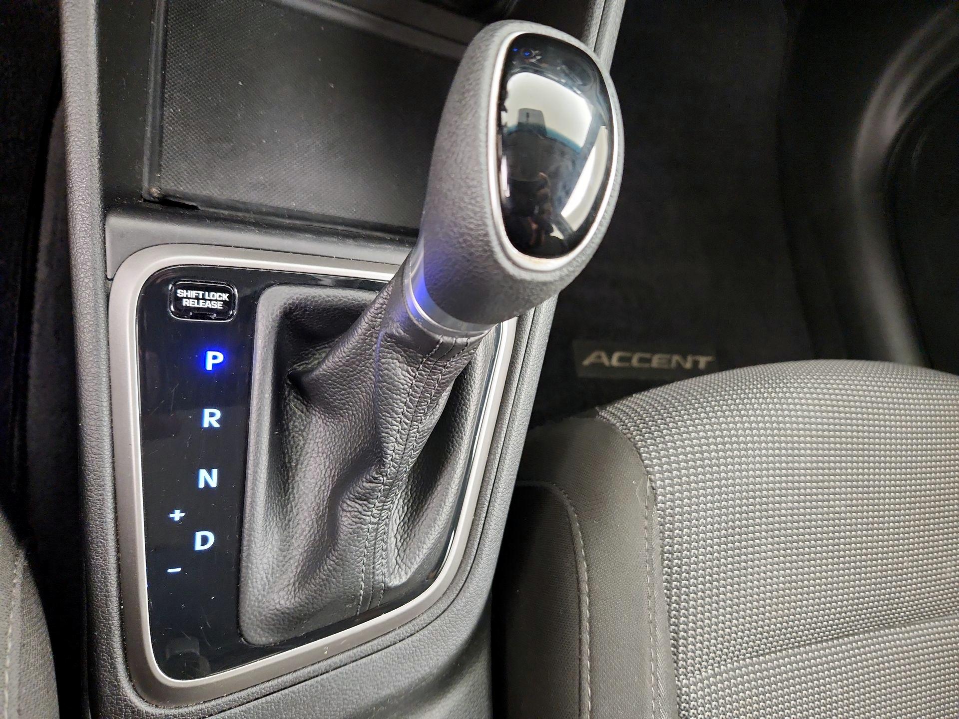 Thumbnail: 2019 Hyundai Accent - 17