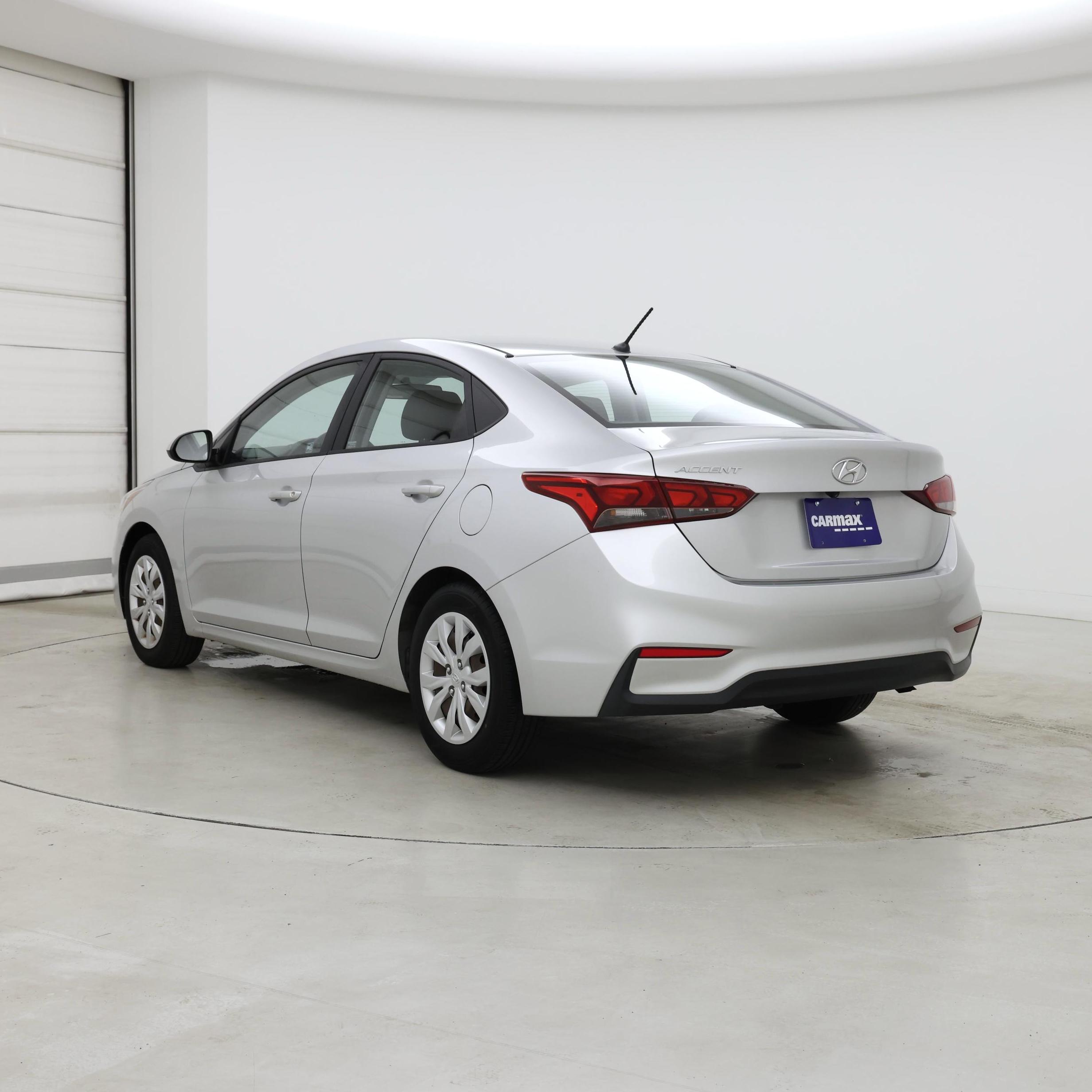 Thumbnail: 2019 Hyundai Accent - 2