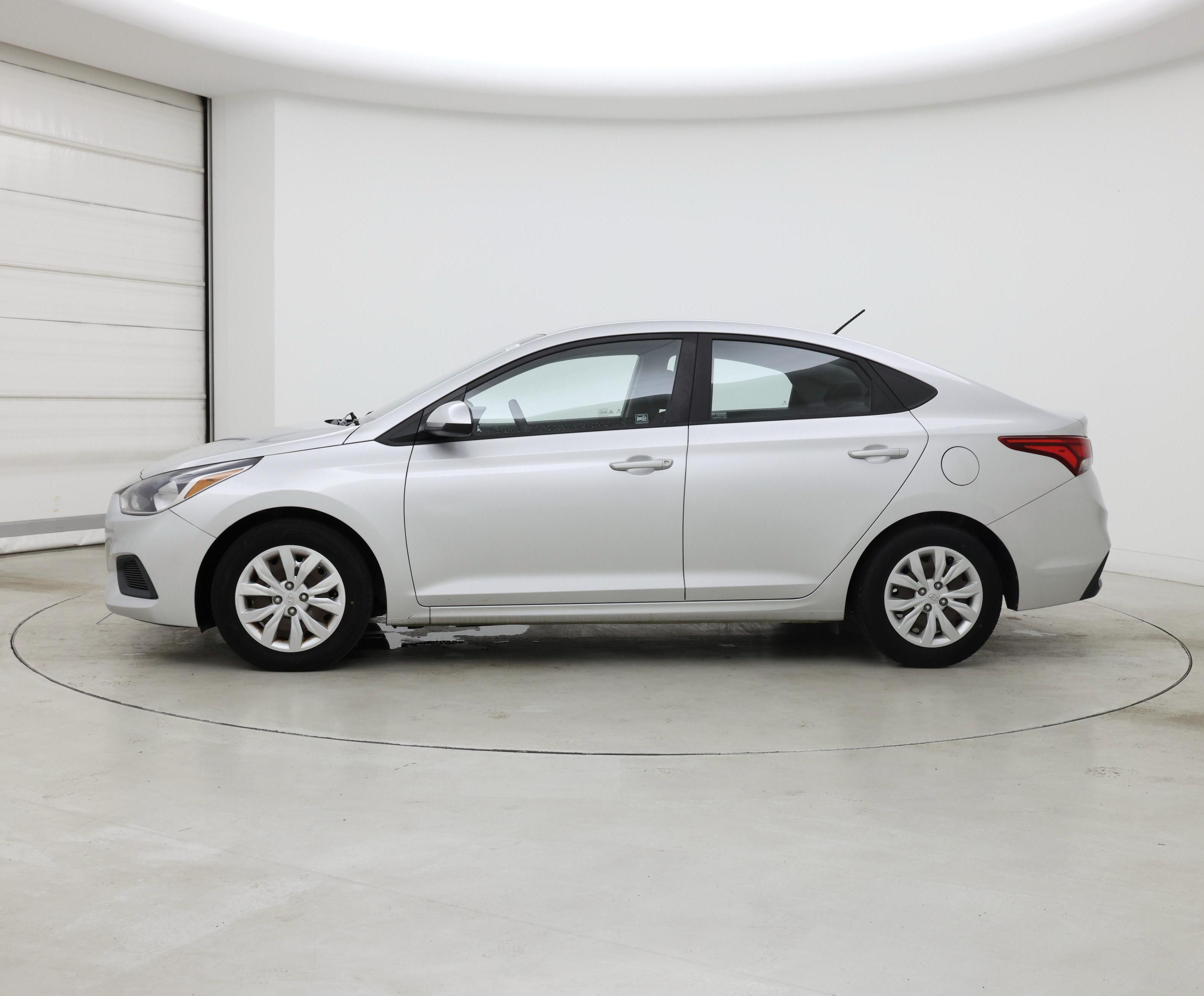 Thumbnail: 2019 Hyundai Accent - 3