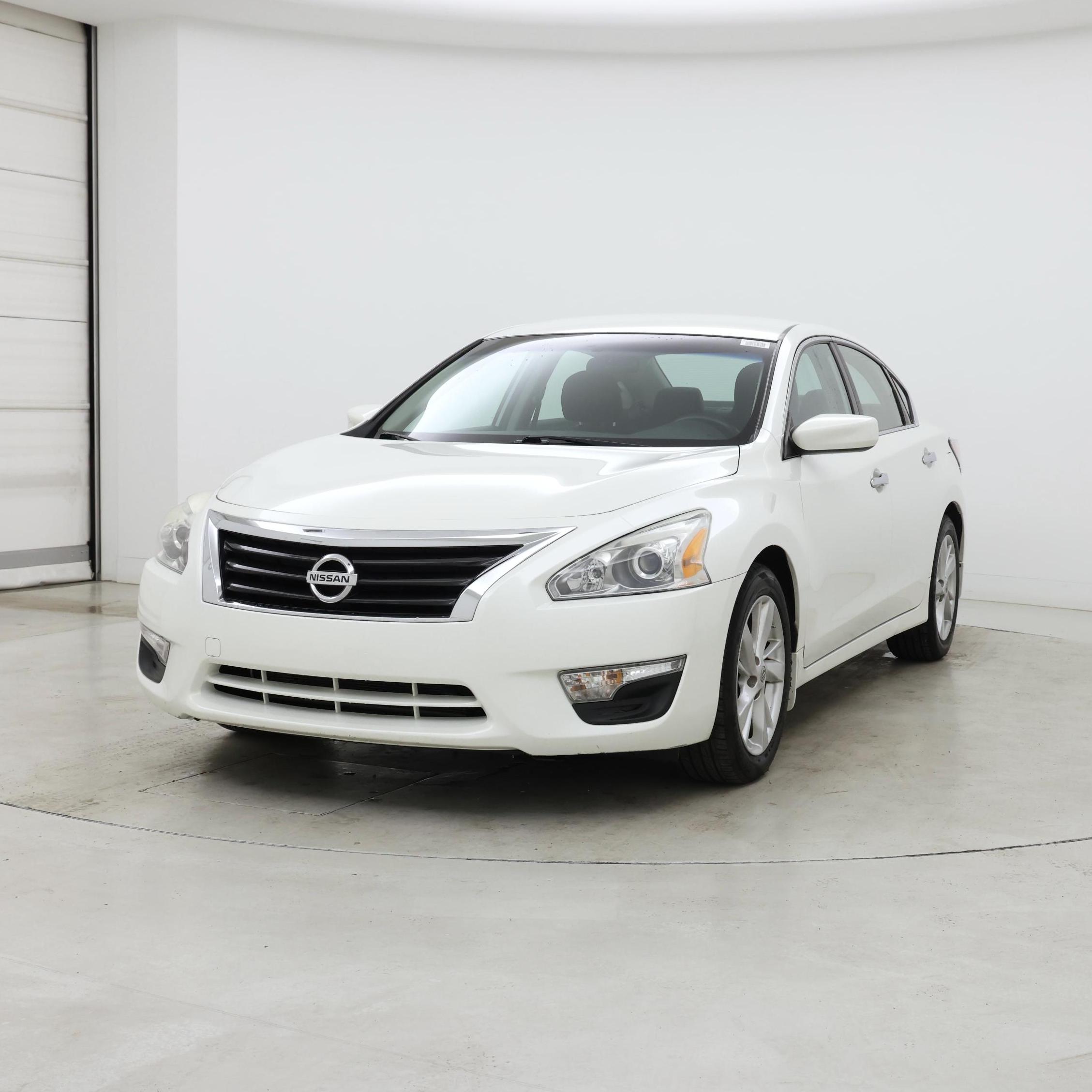 Thumbnail: 2014 Nissan Altima - 4