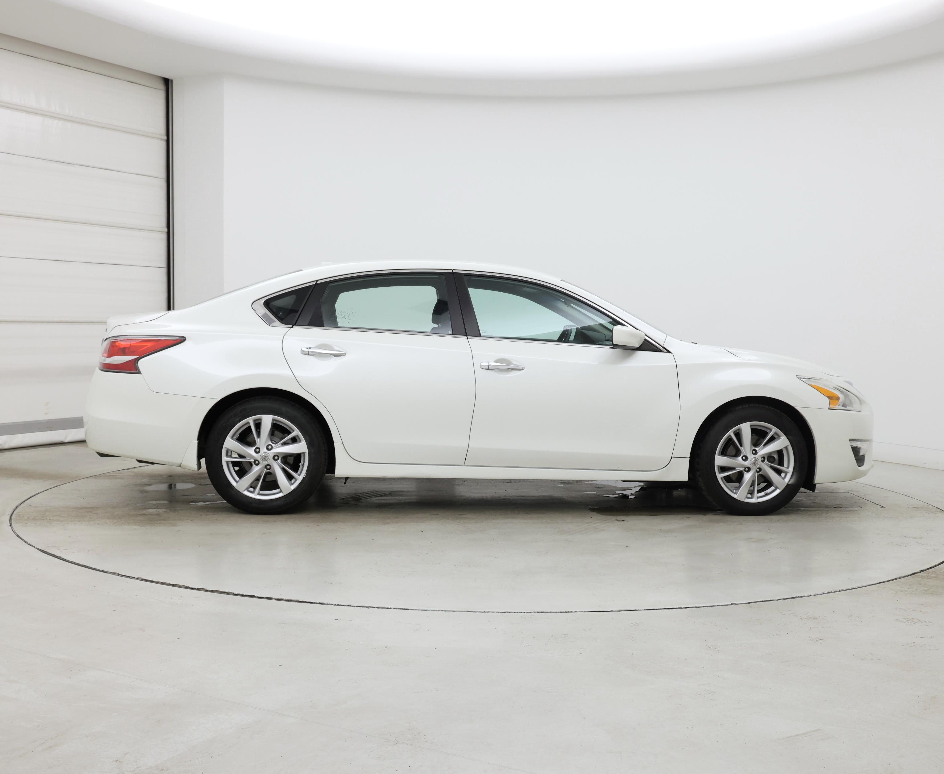 Thumbnail: 2014 Nissan Altima - 7