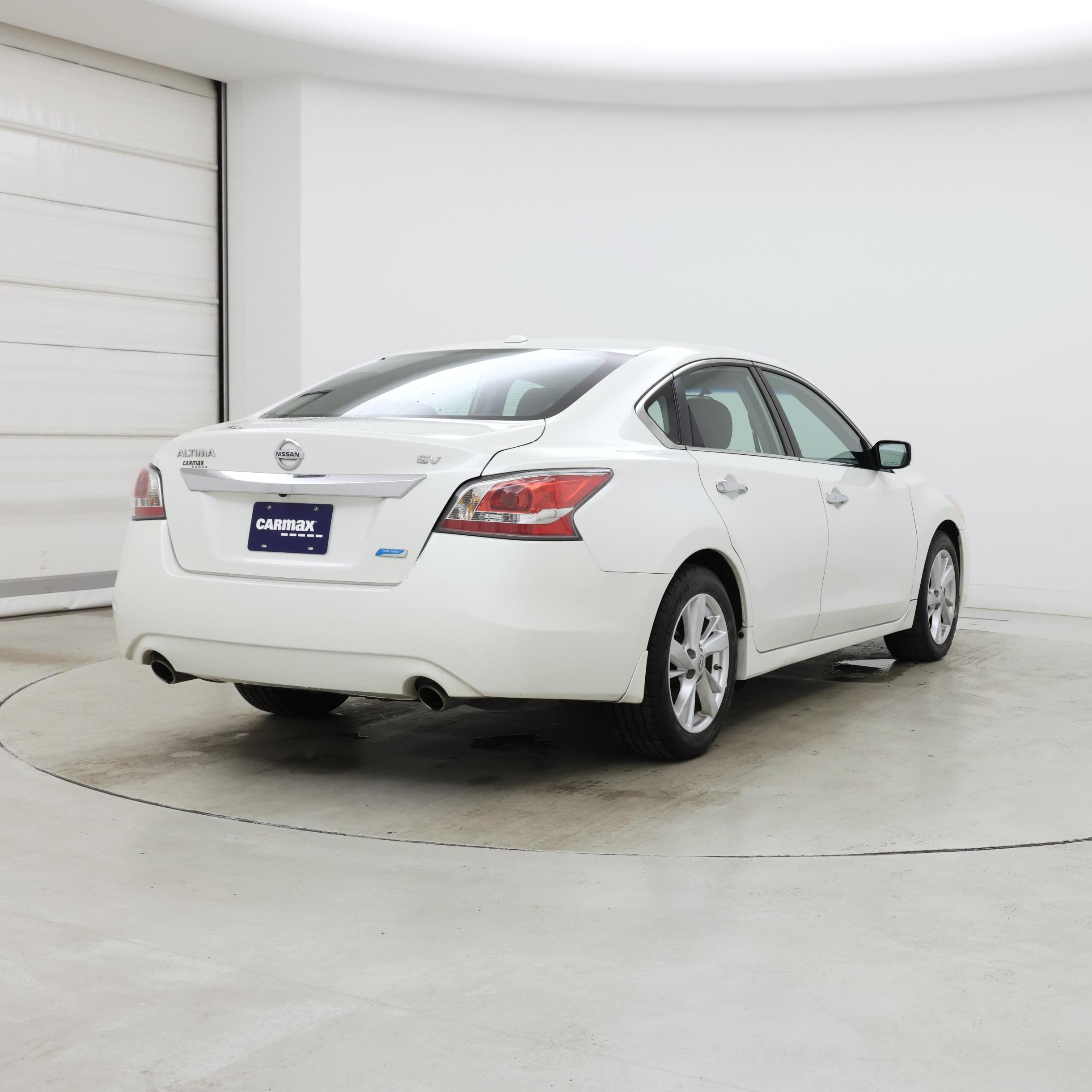 Thumbnail: 2014 Nissan Altima - 8