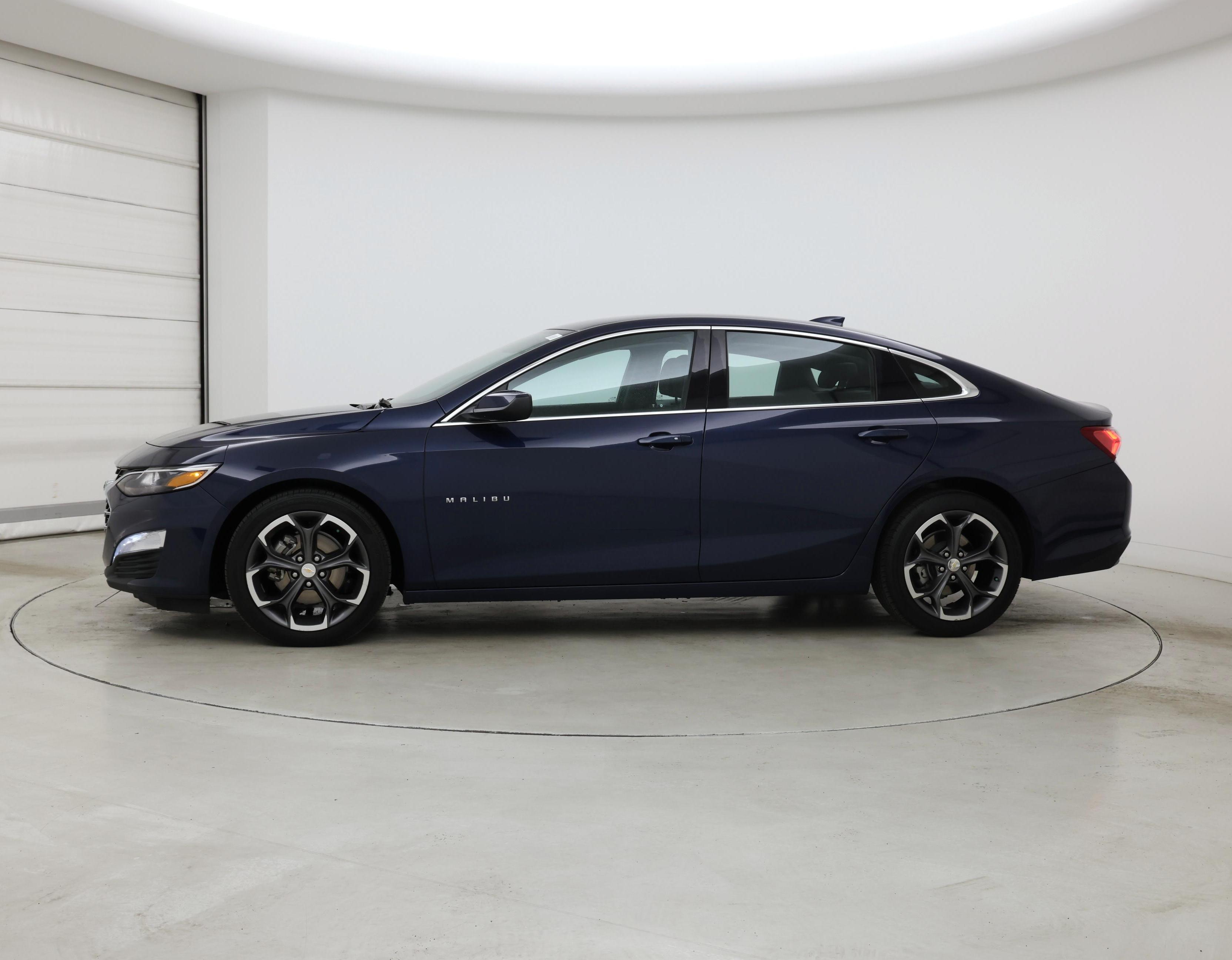 Thumbnail: 2022 Chevrolet Malibu - 3