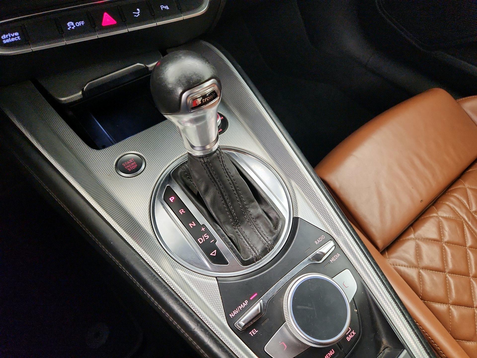 Thumbnail: 2017 Audi TT - 17