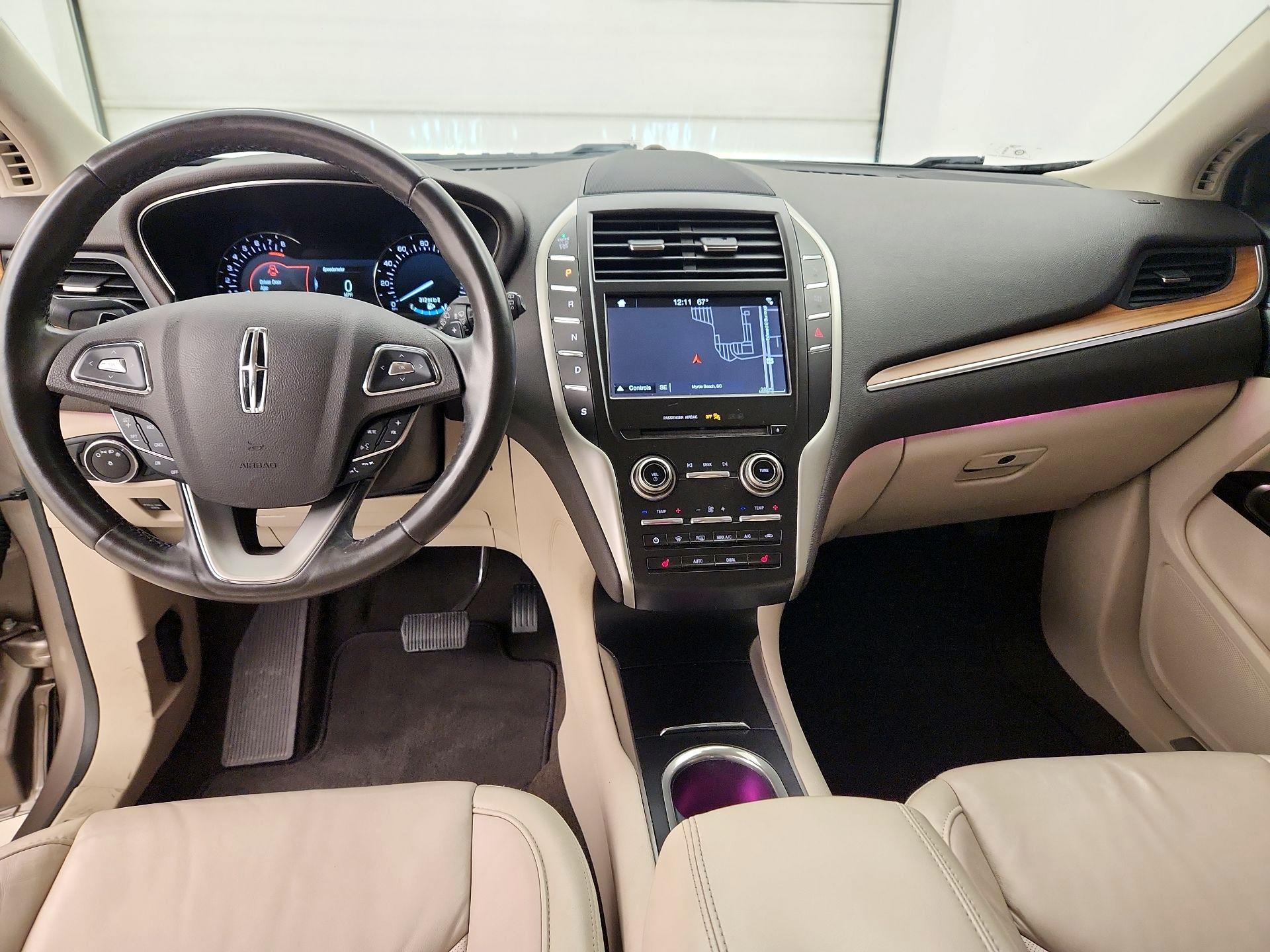 Thumbnail: 2019 Lincoln MKC - 9