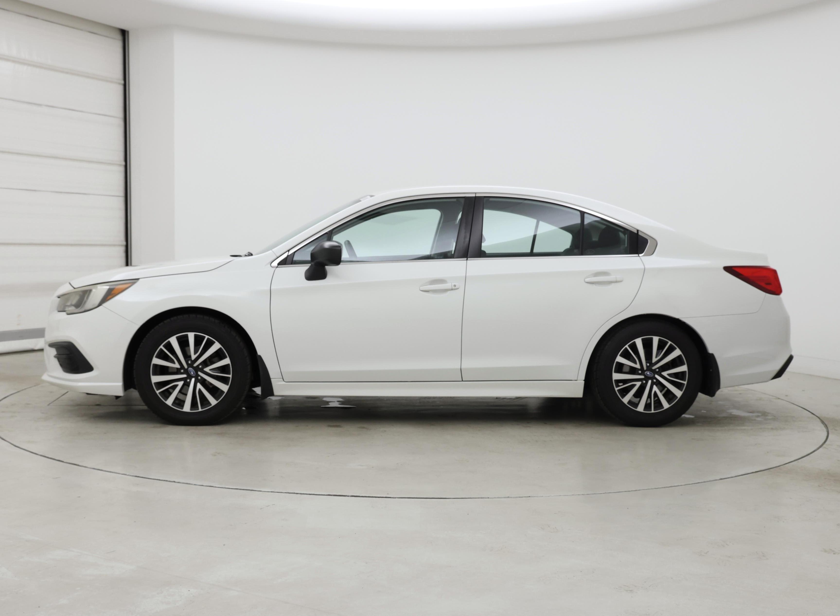 Thumbnail: 2019 Subaru Legacy - 3