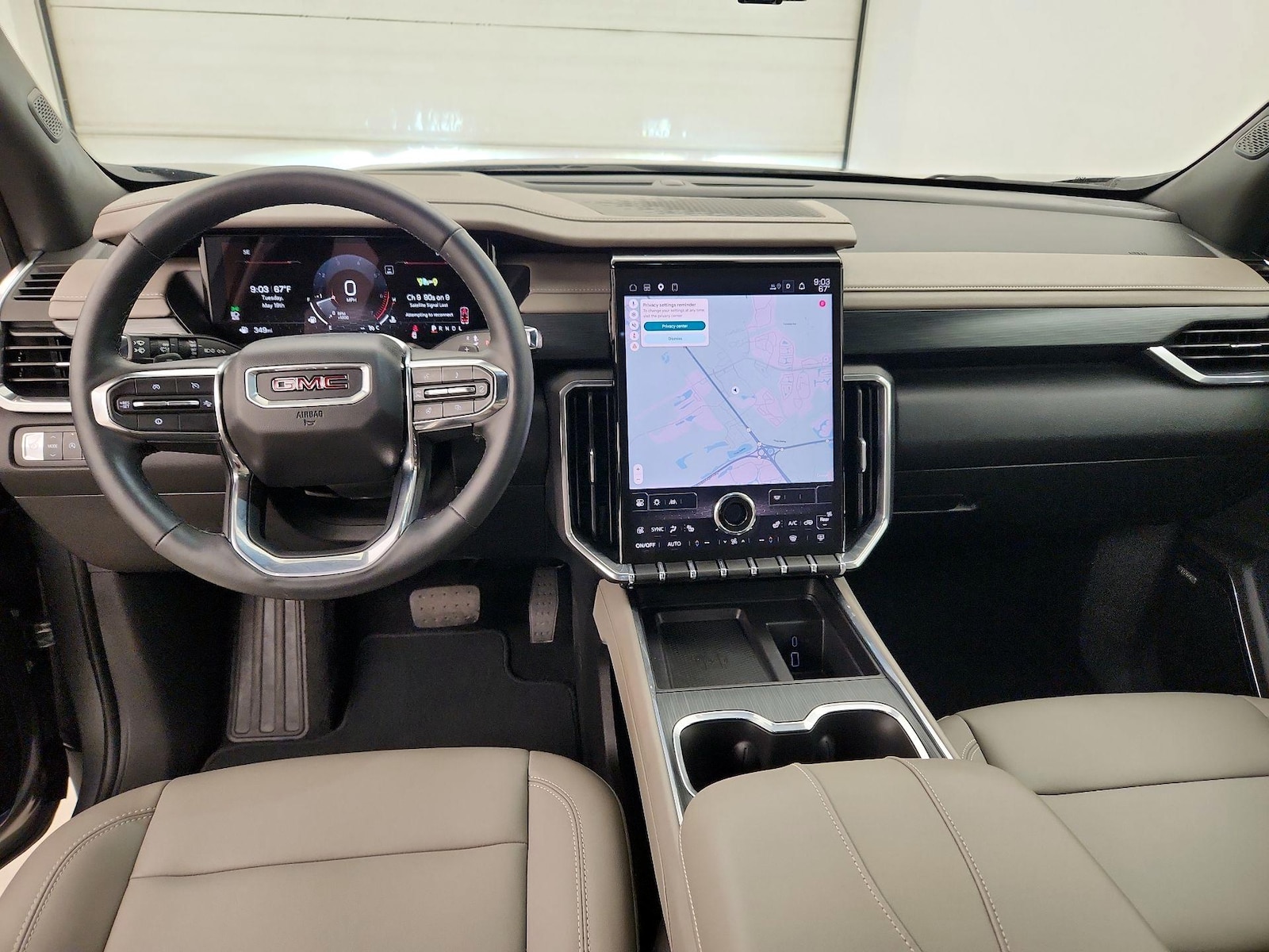 2025 GMC Acadia Elevation - Photo 10