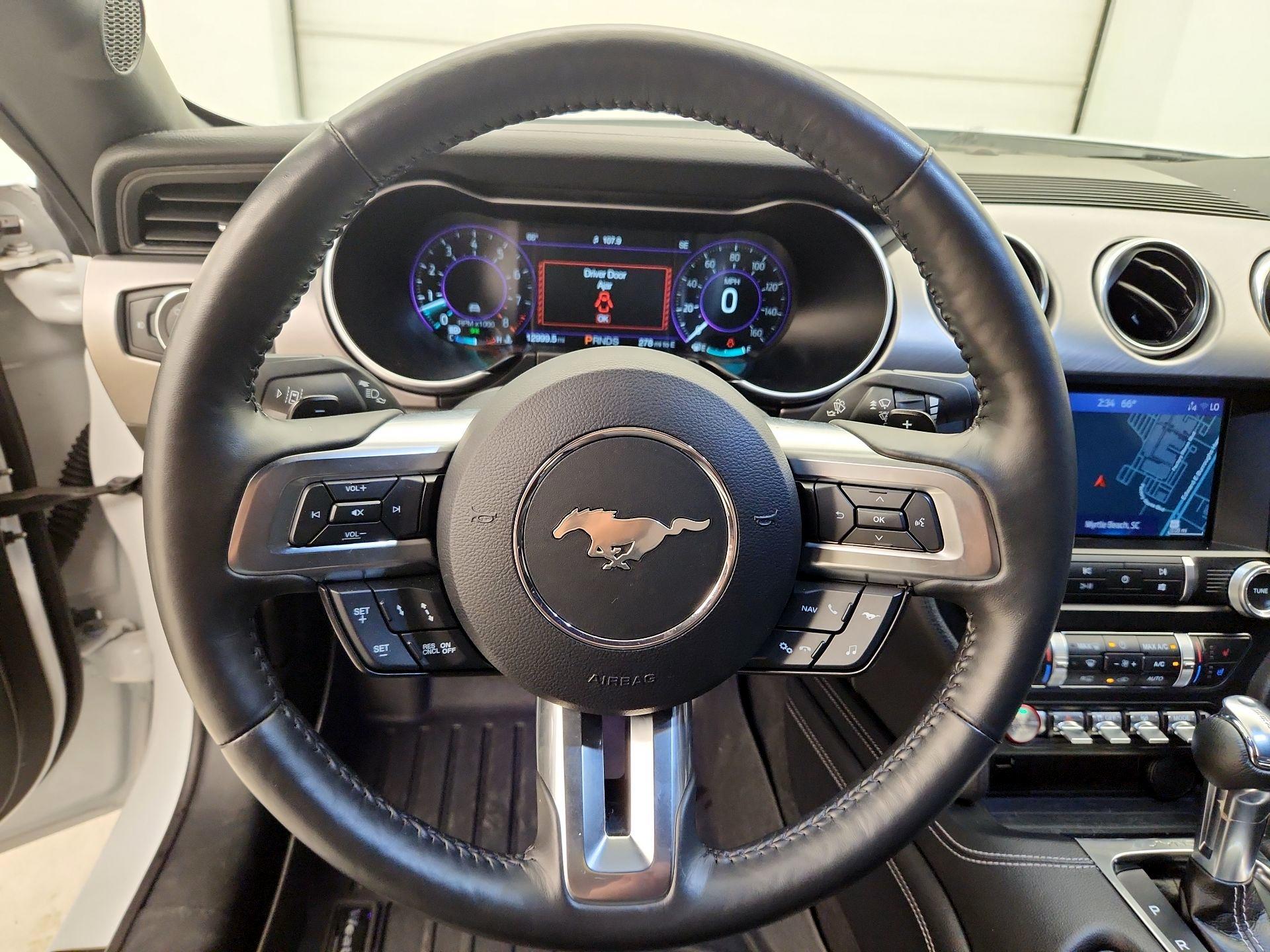 Thumbnail: 2022 Ford Mustang - 10