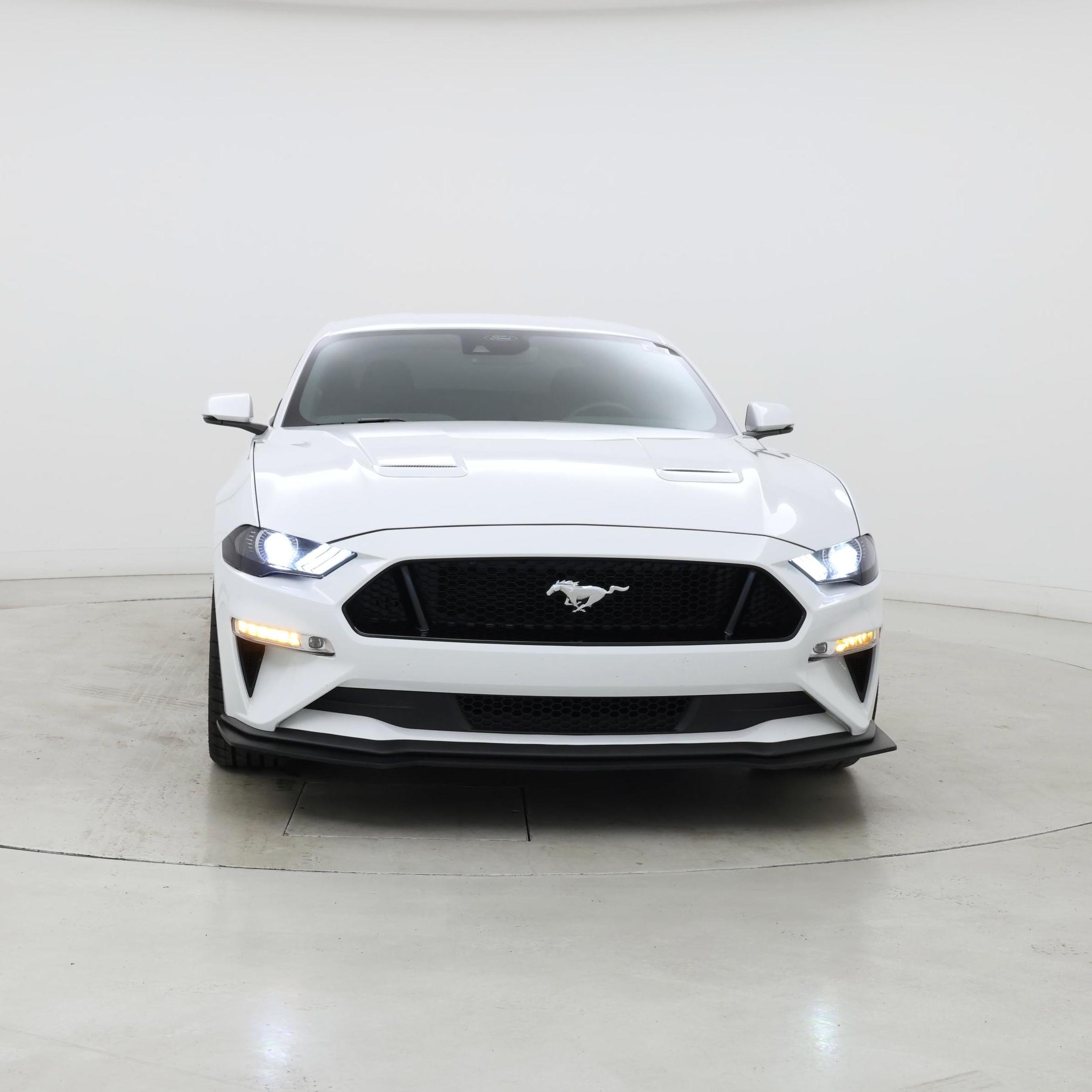Thumbnail: 2022 Ford Mustang - 5