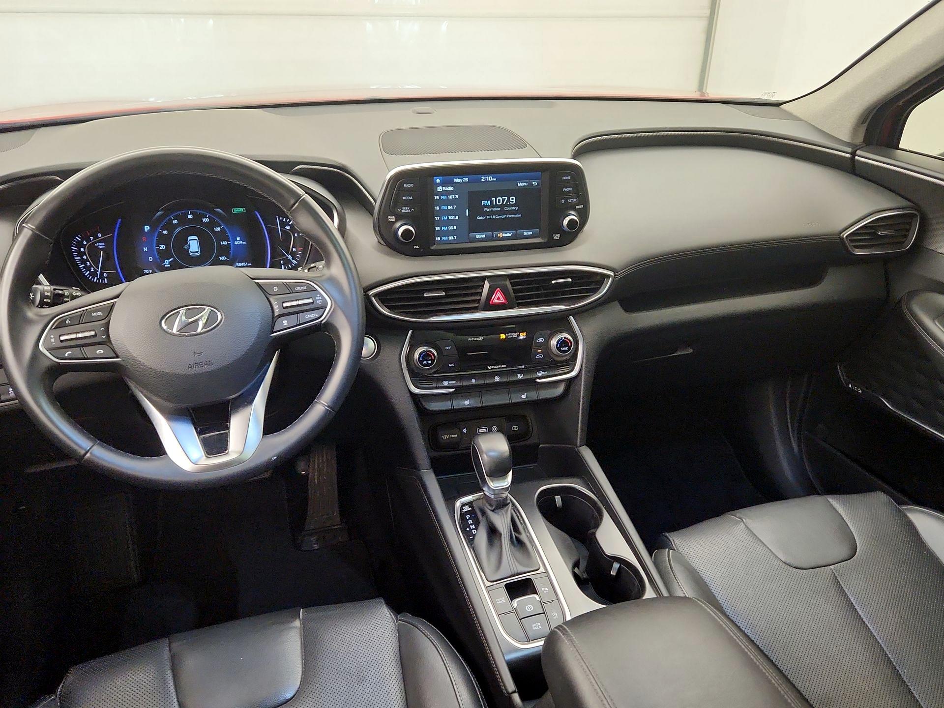 Thumbnail: 2020 Hyundai Santa Fe - 9
