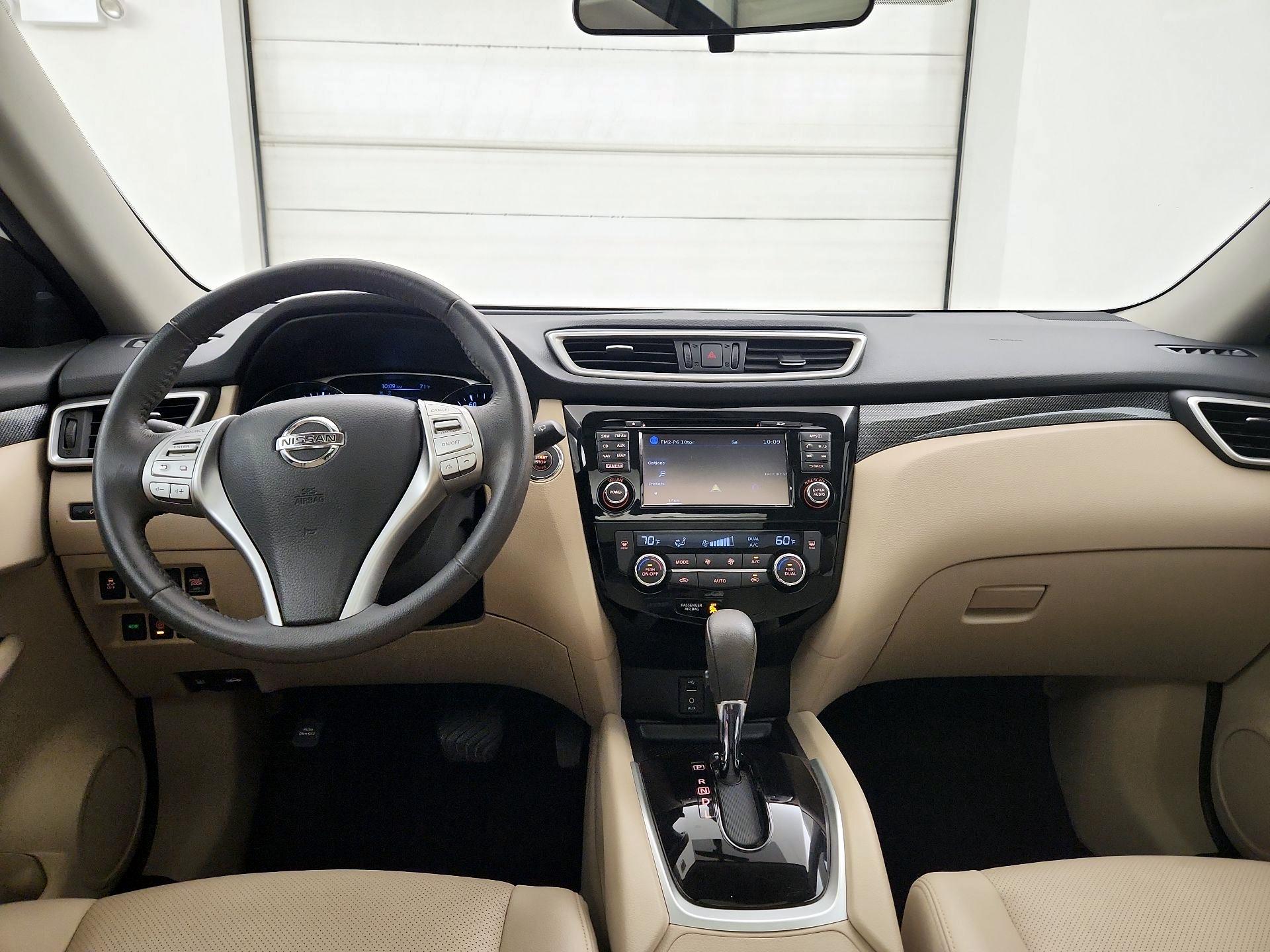 Thumbnail: 2016 Nissan Rogue - 9