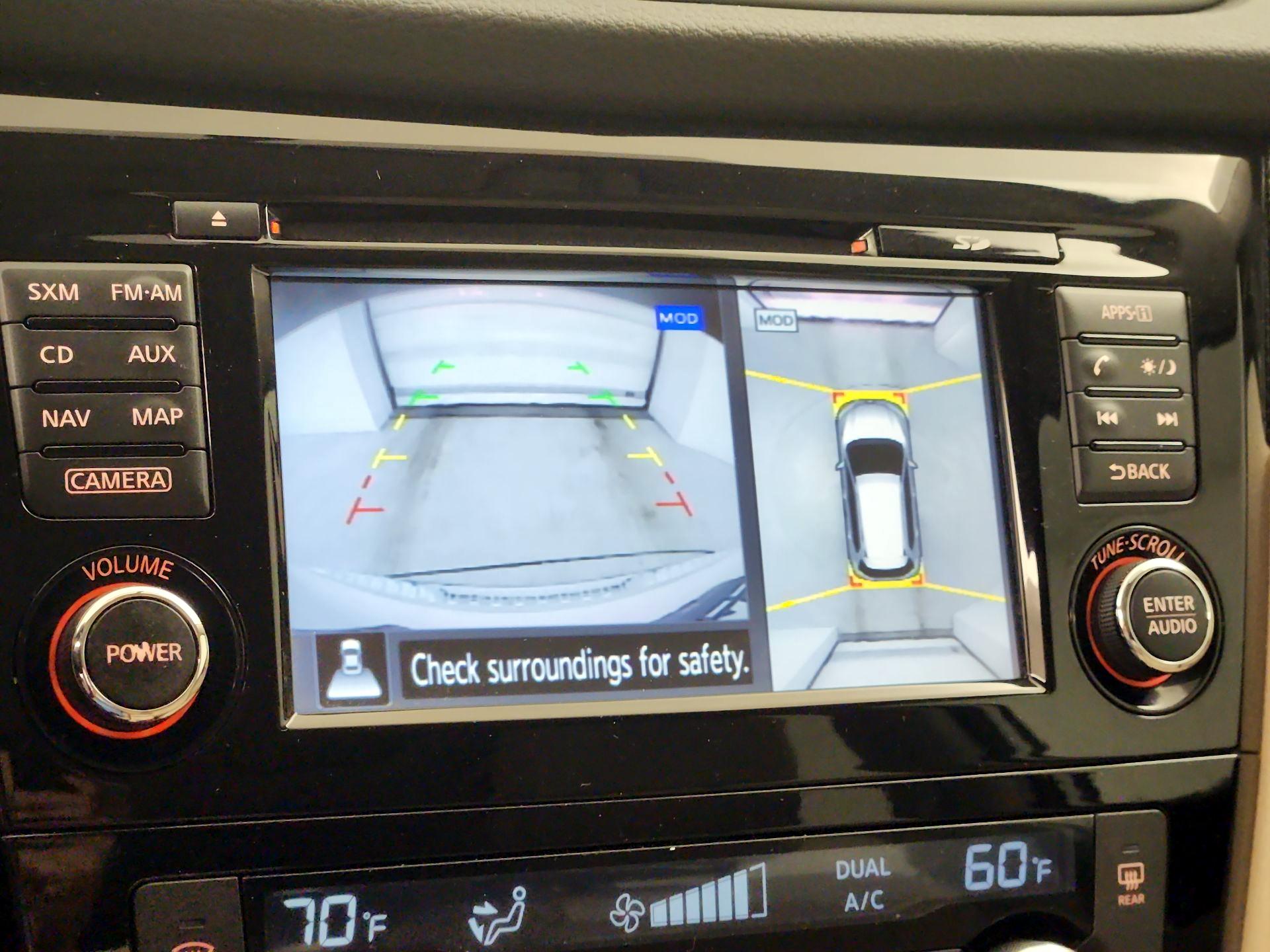Thumbnail: 2016 Nissan Rogue - 15