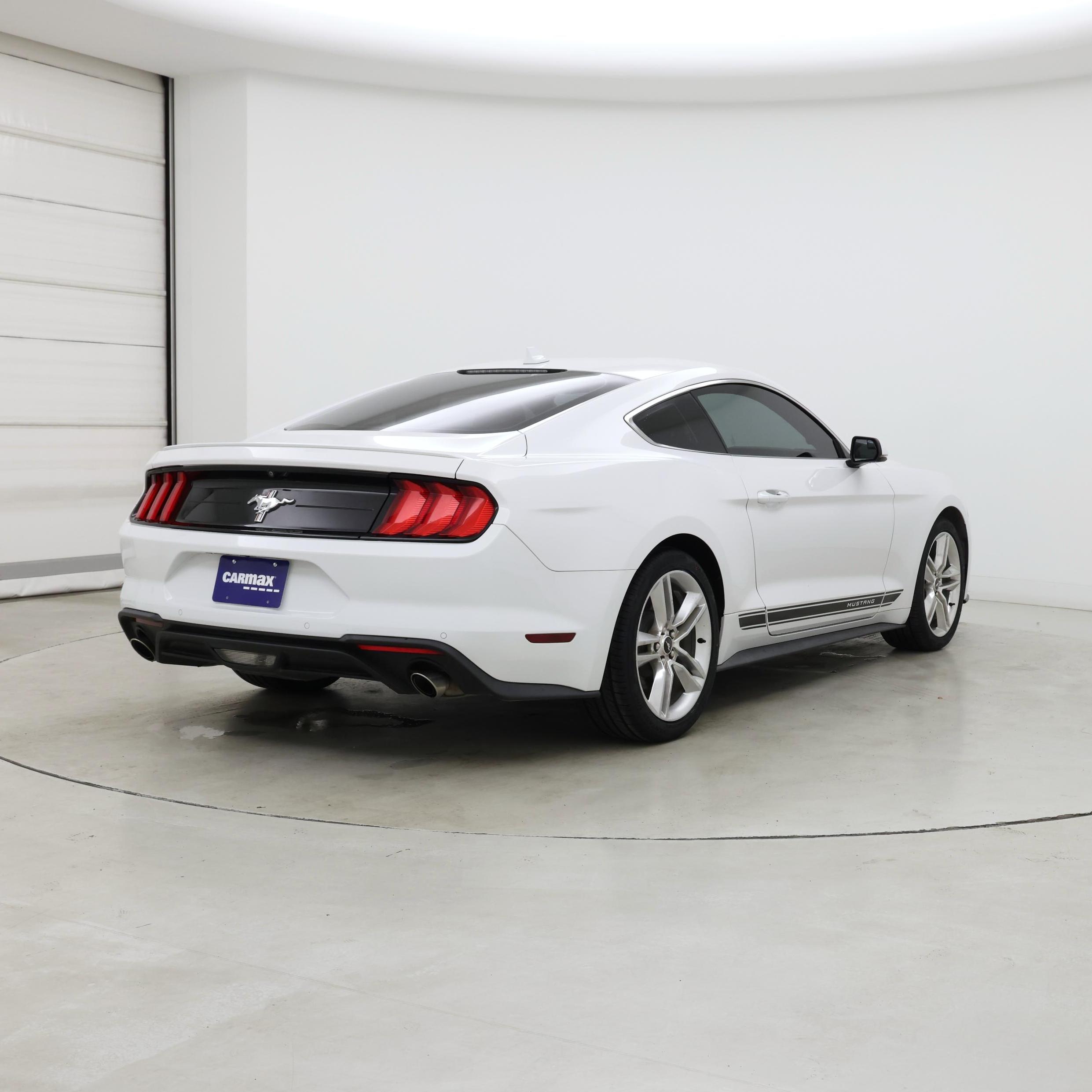 Thumbnail: 2020 Ford Mustang - 8