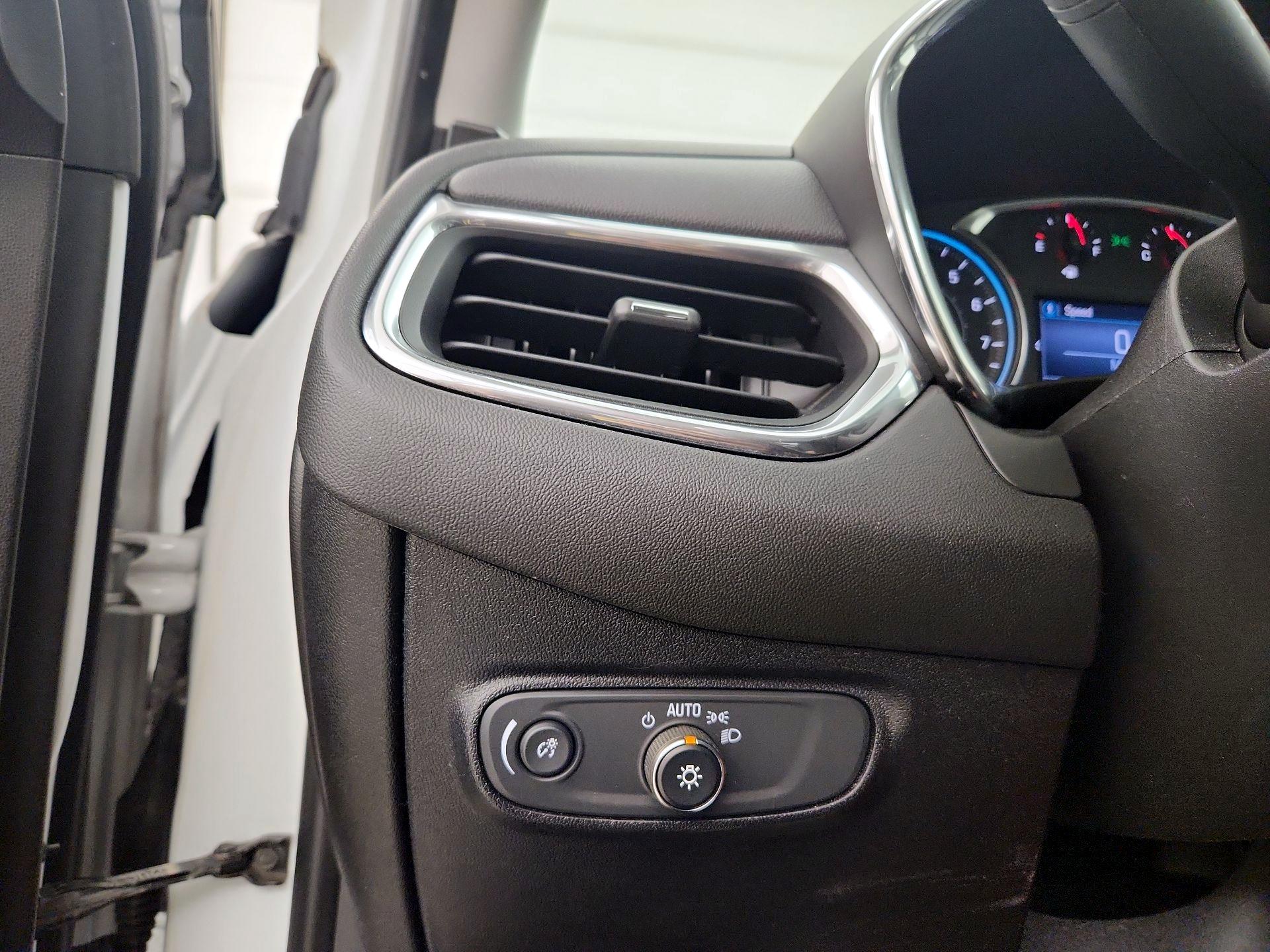 Thumbnail: 2019 Chevrolet Equinox - 13
