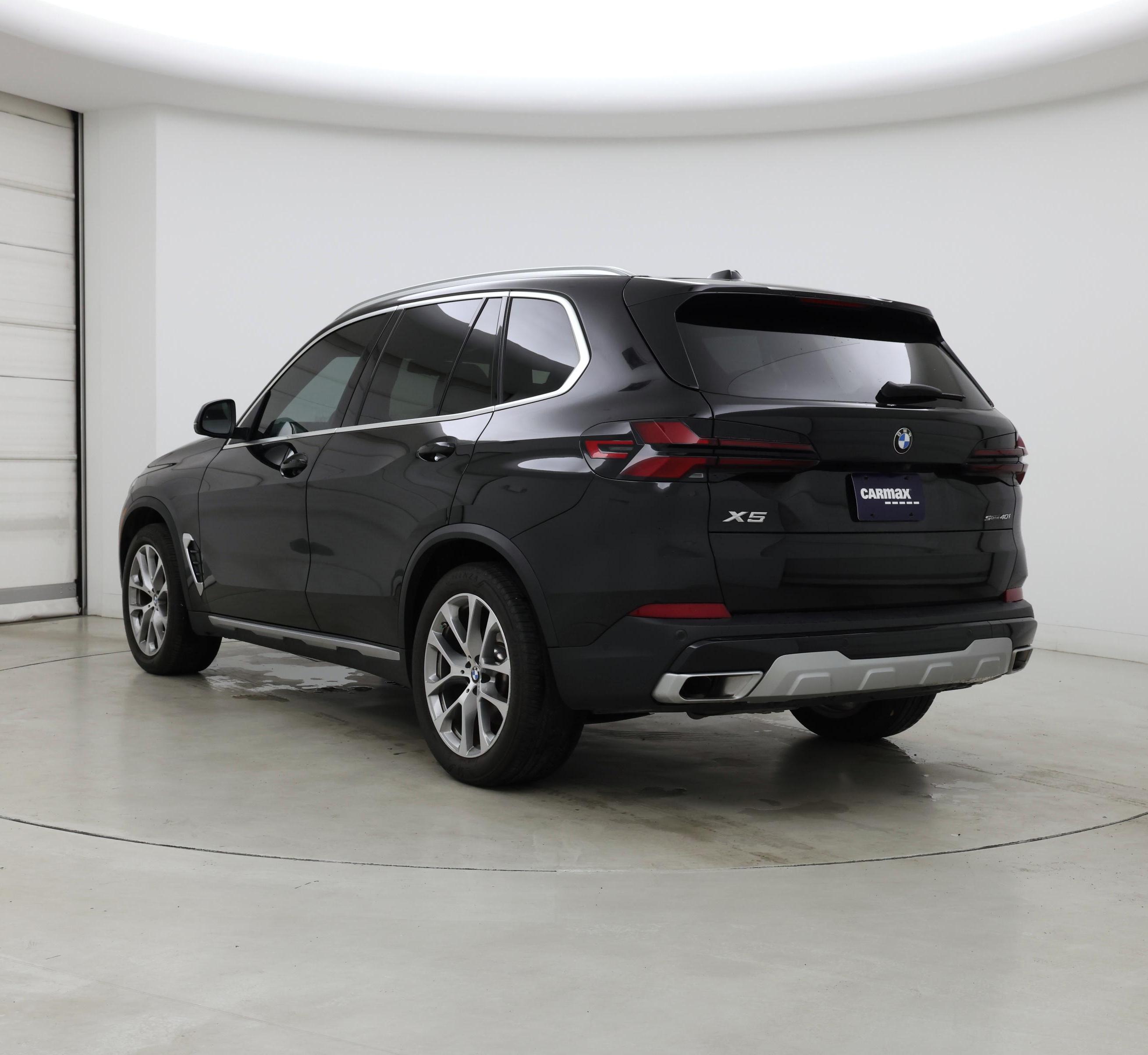 Thumbnail: 2024 BMW X5 - 2