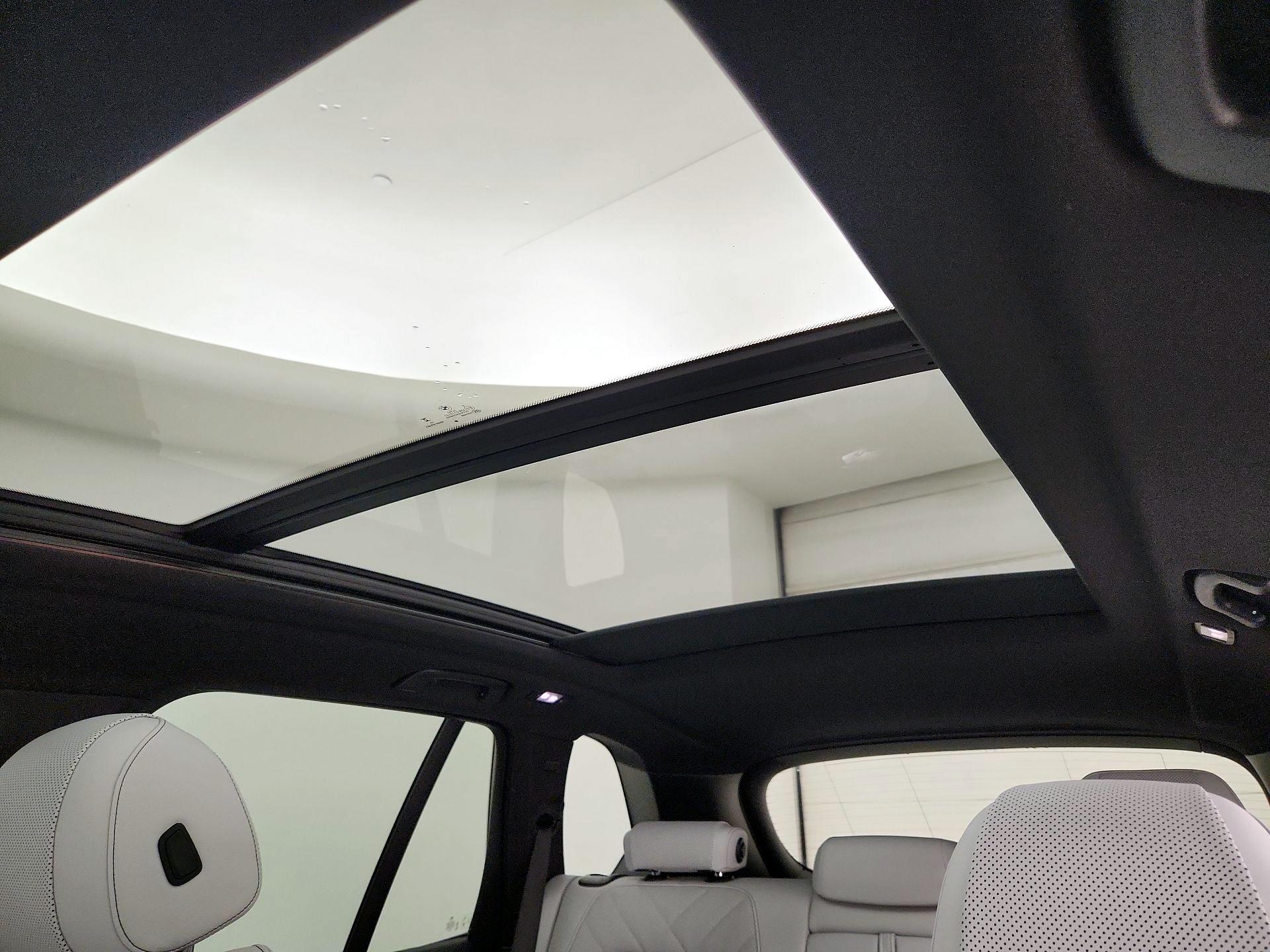 Thumbnail: 2024 BMW X5 - 20