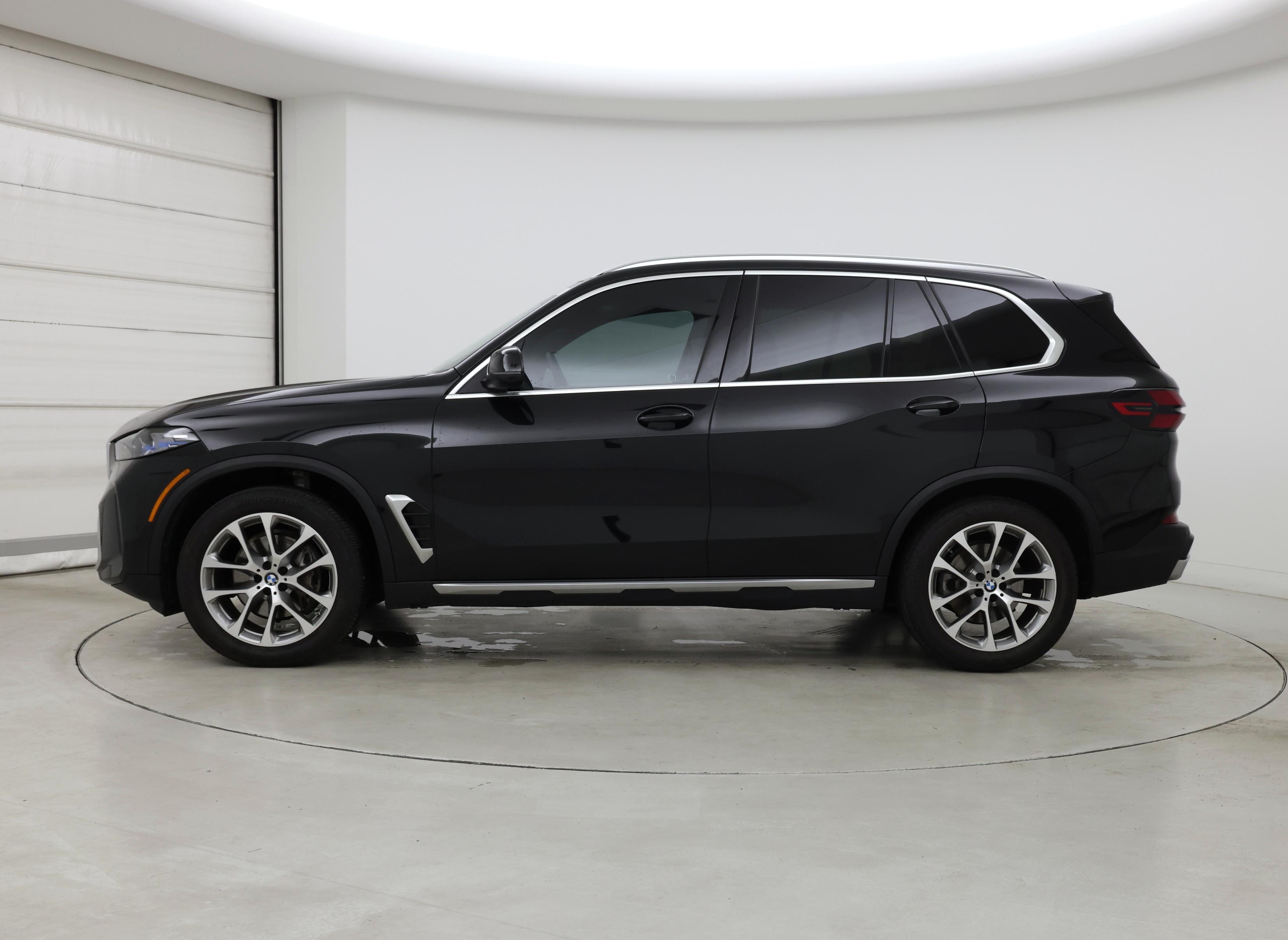 Thumbnail: 2024 BMW X5 - 3