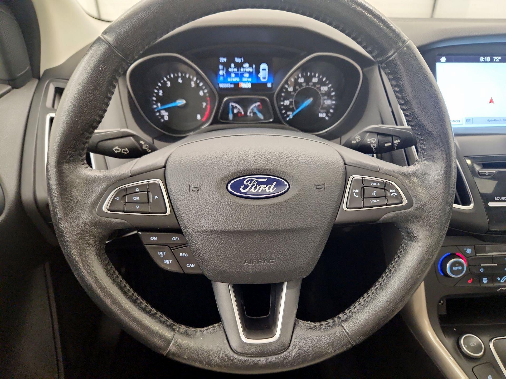 Thumbnail: 2017 Ford Focus - 10