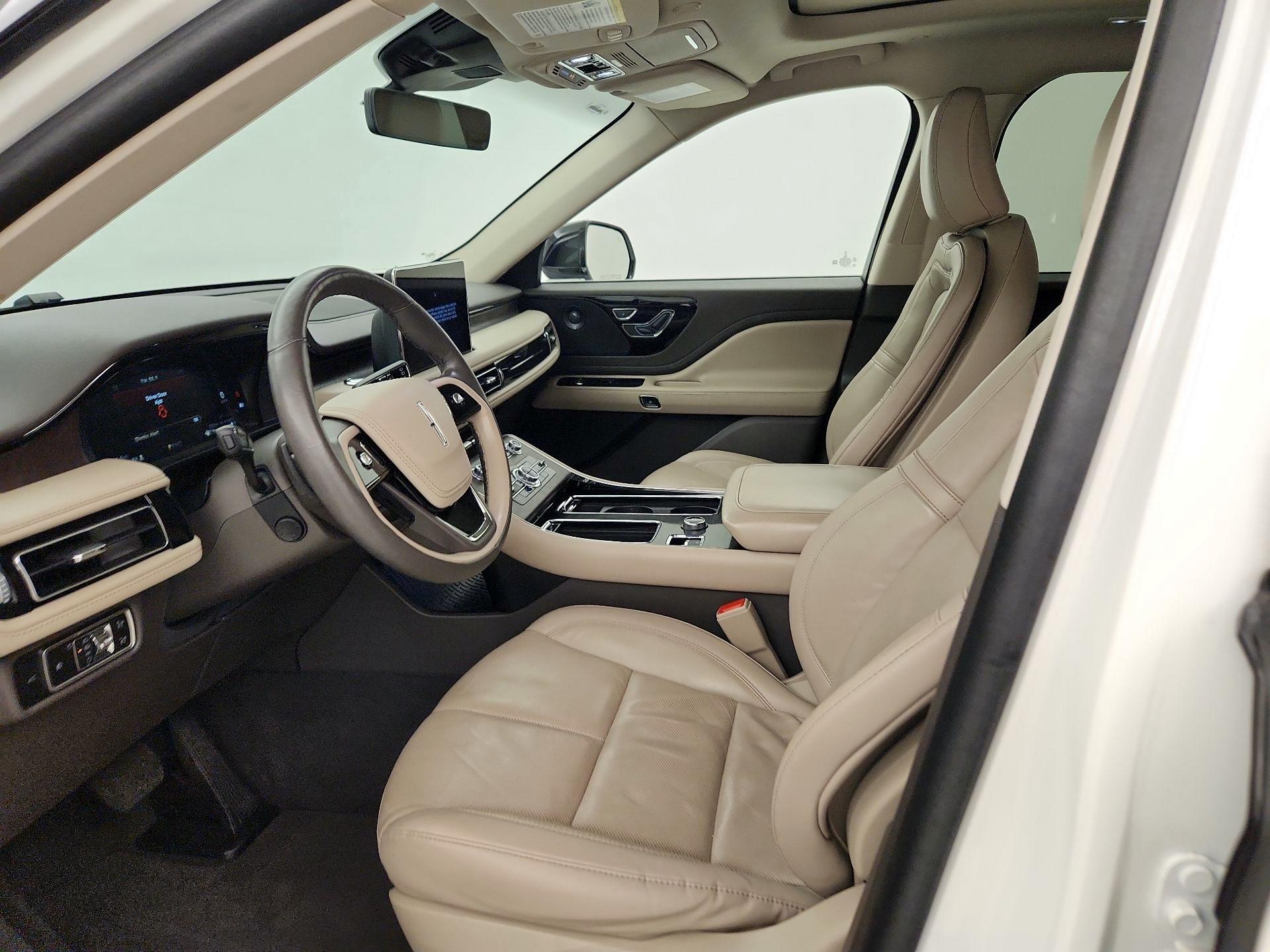 Thumbnail: 2024 Lincoln Aviator - 11