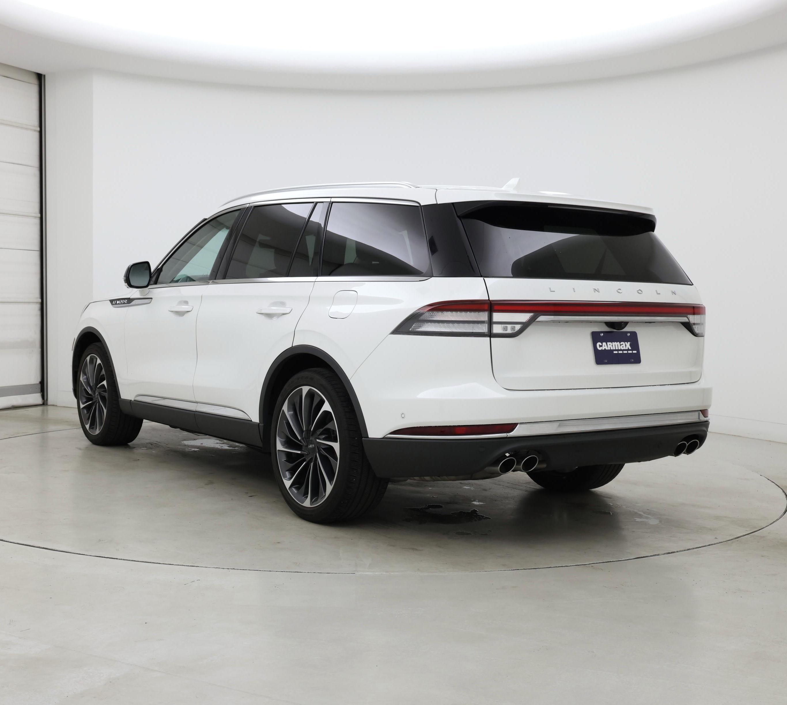Thumbnail: 2024 Lincoln Aviator - 2