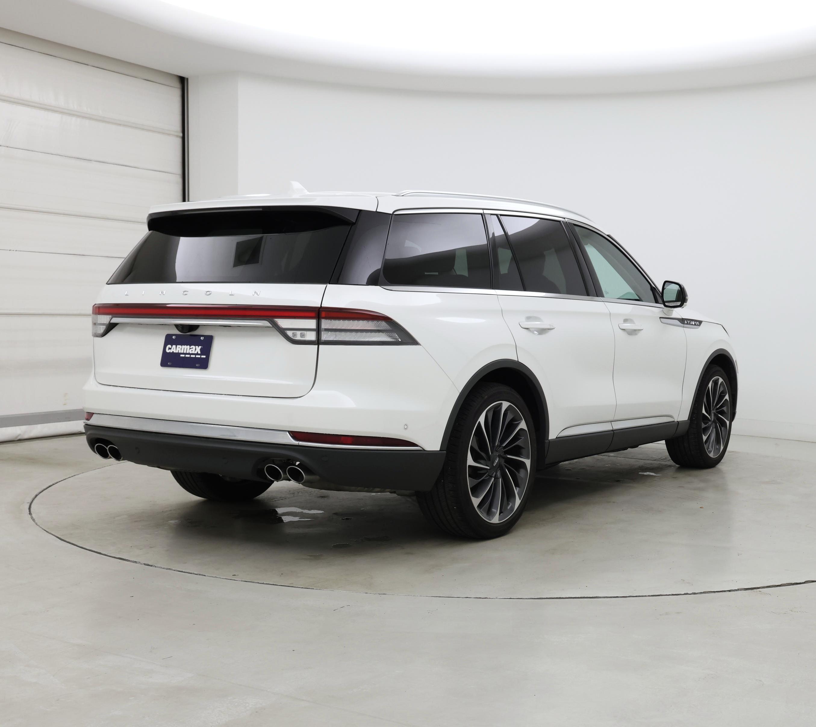 Thumbnail: 2024 Lincoln Aviator - 8