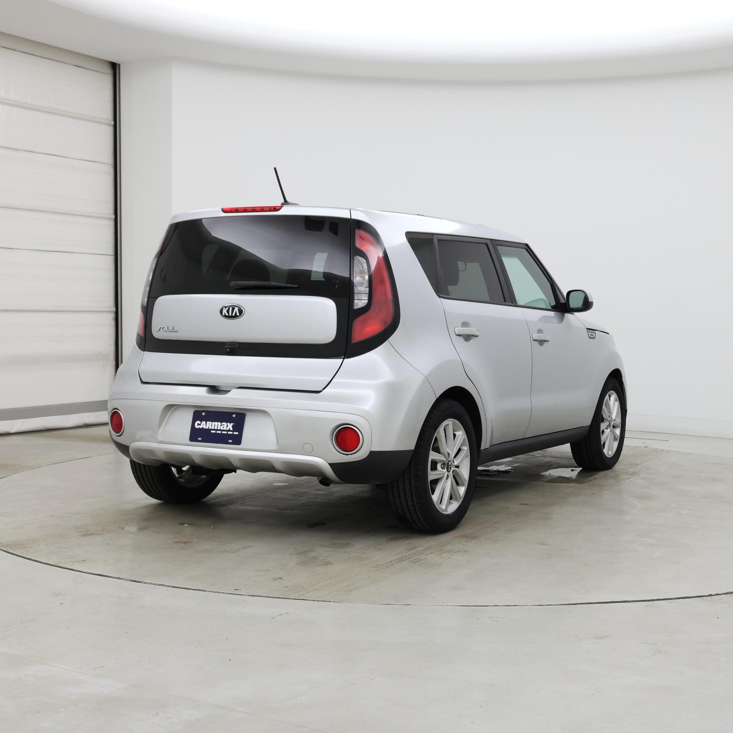 Thumbnail: 2018 Kia Soul - 8