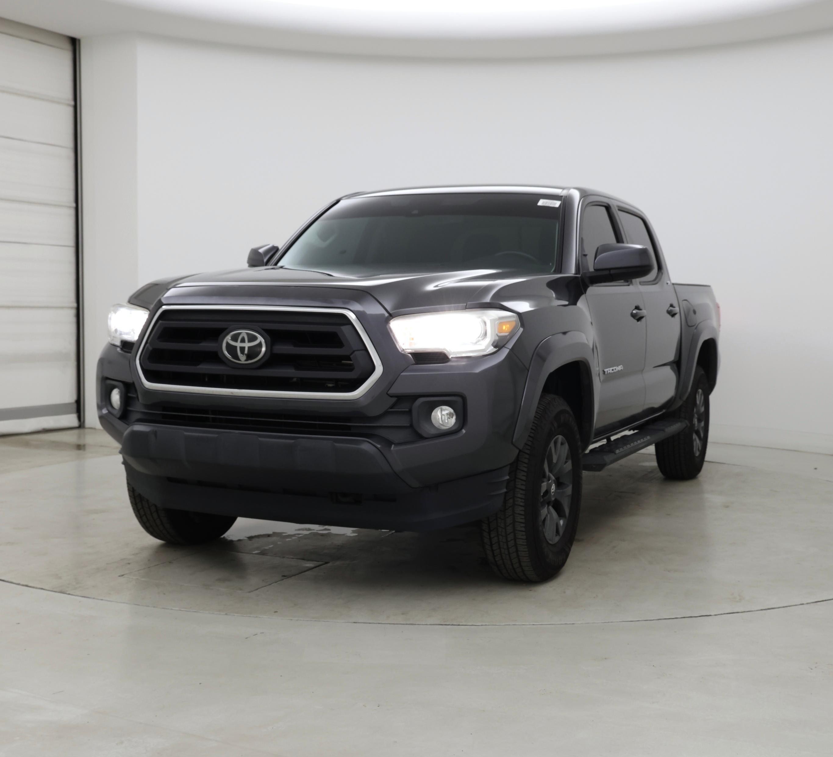 Thumbnail: 2020 Toyota Tacoma - 4