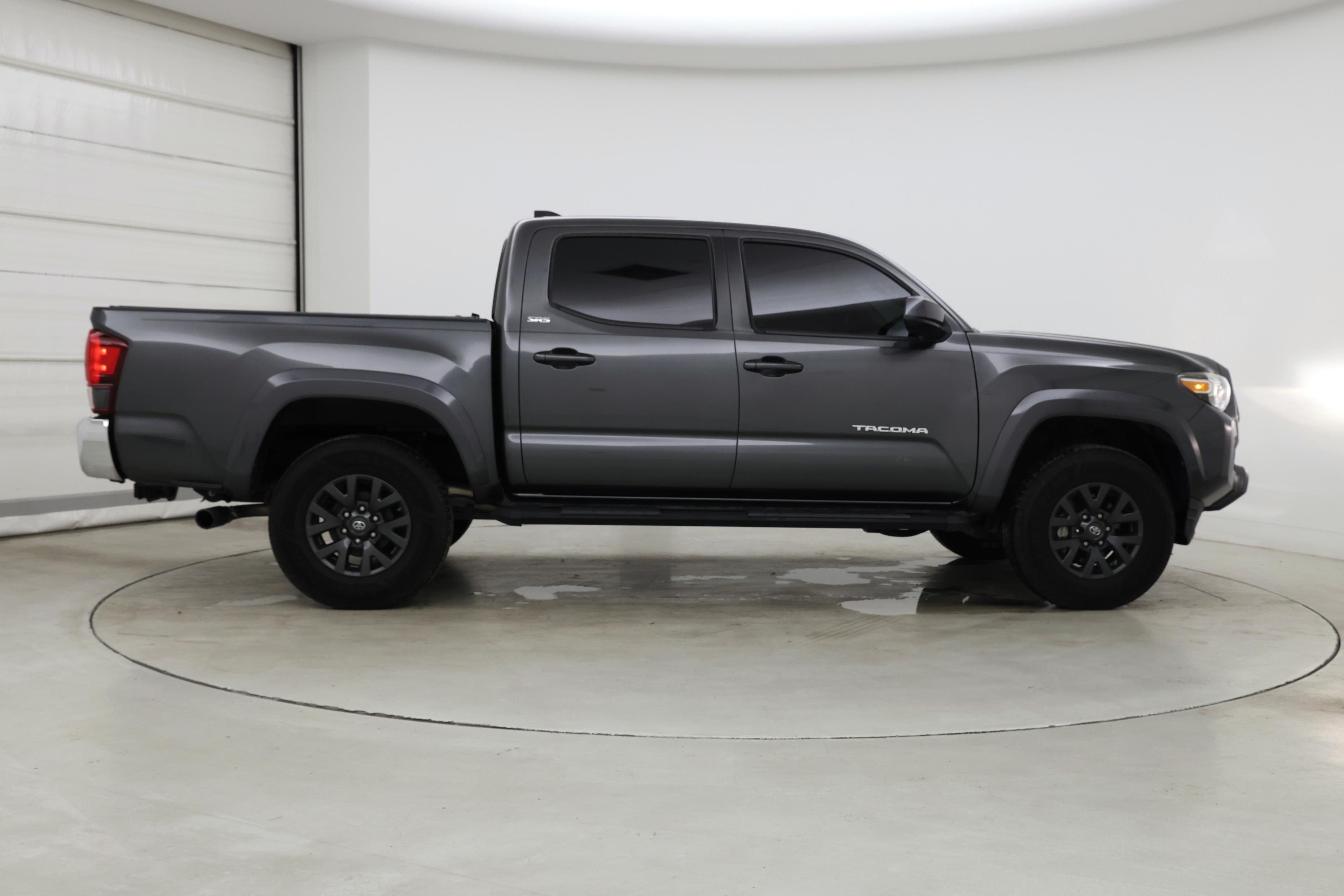 Thumbnail: 2020 Toyota Tacoma - 7