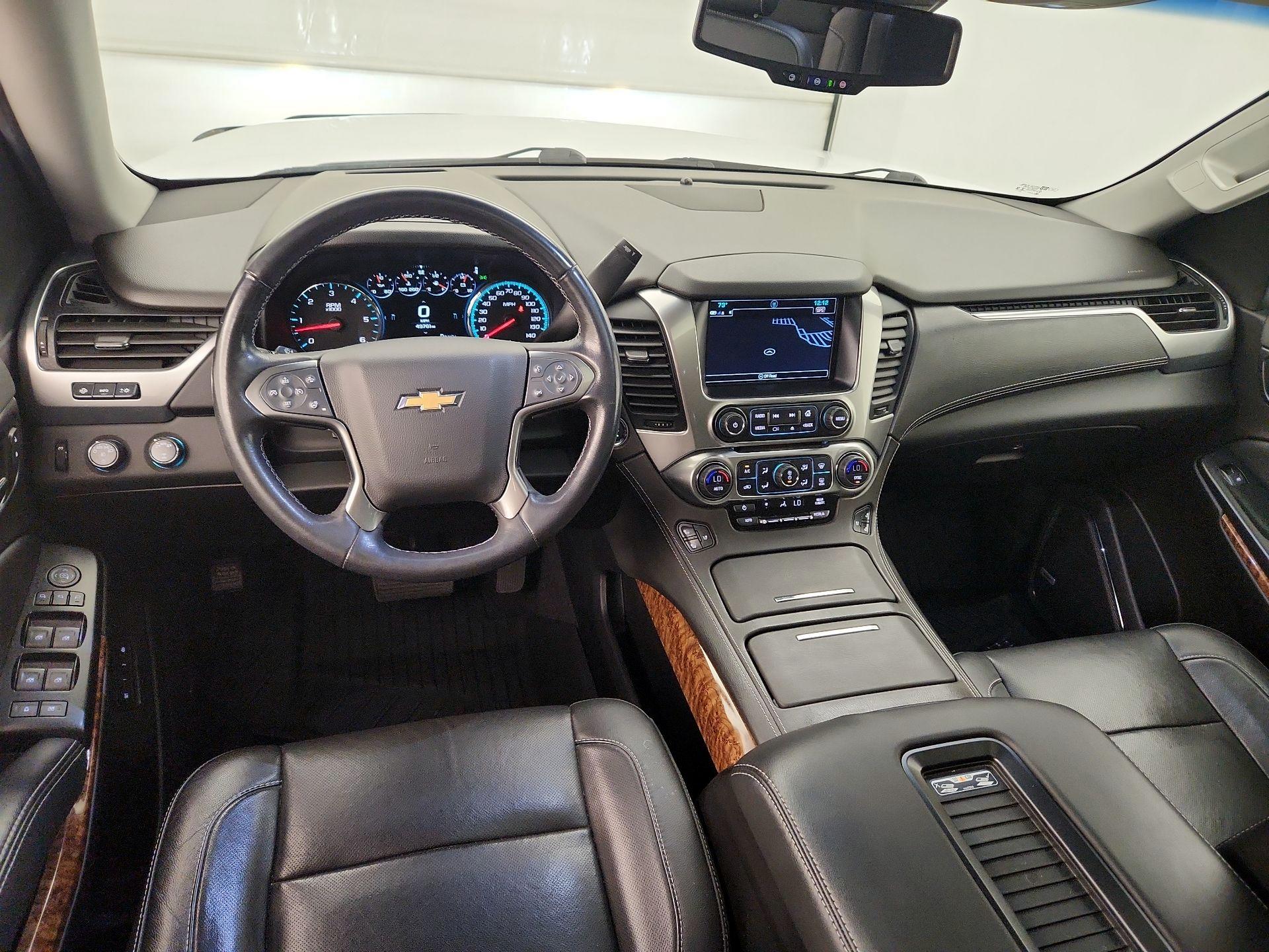 Thumbnail: 2020 Chevrolet Suburban - 9