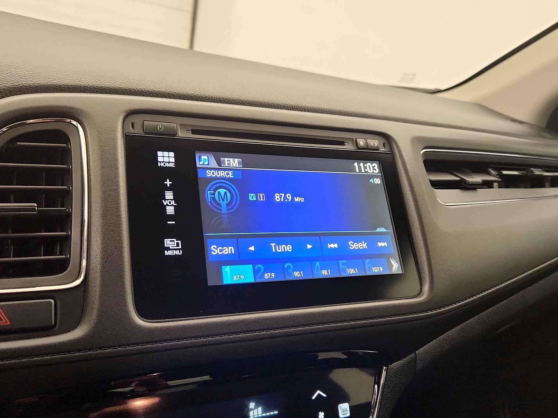Thumbnail: 2017 Honda HR-V - 15