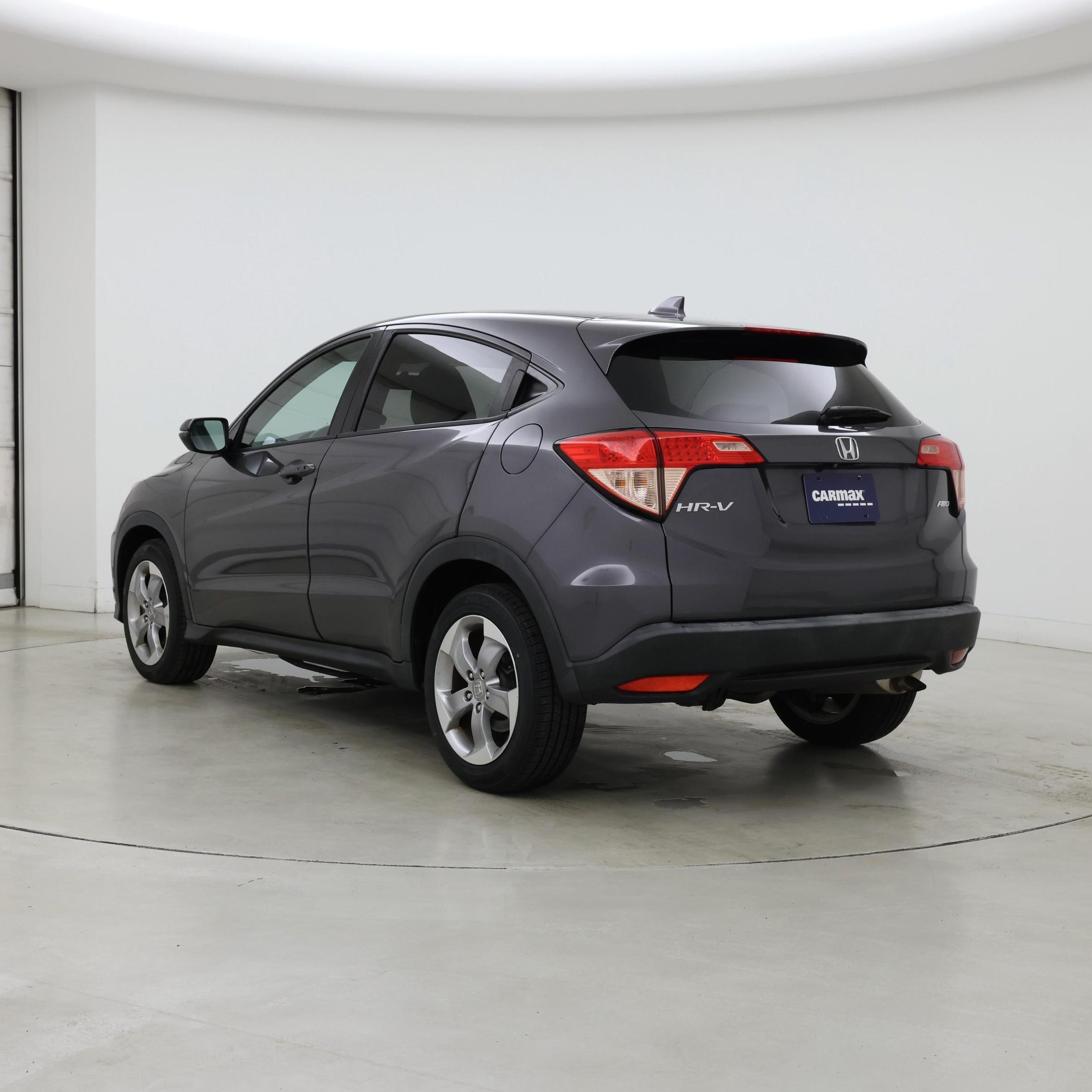 Thumbnail: 2017 Honda HR-V - 2