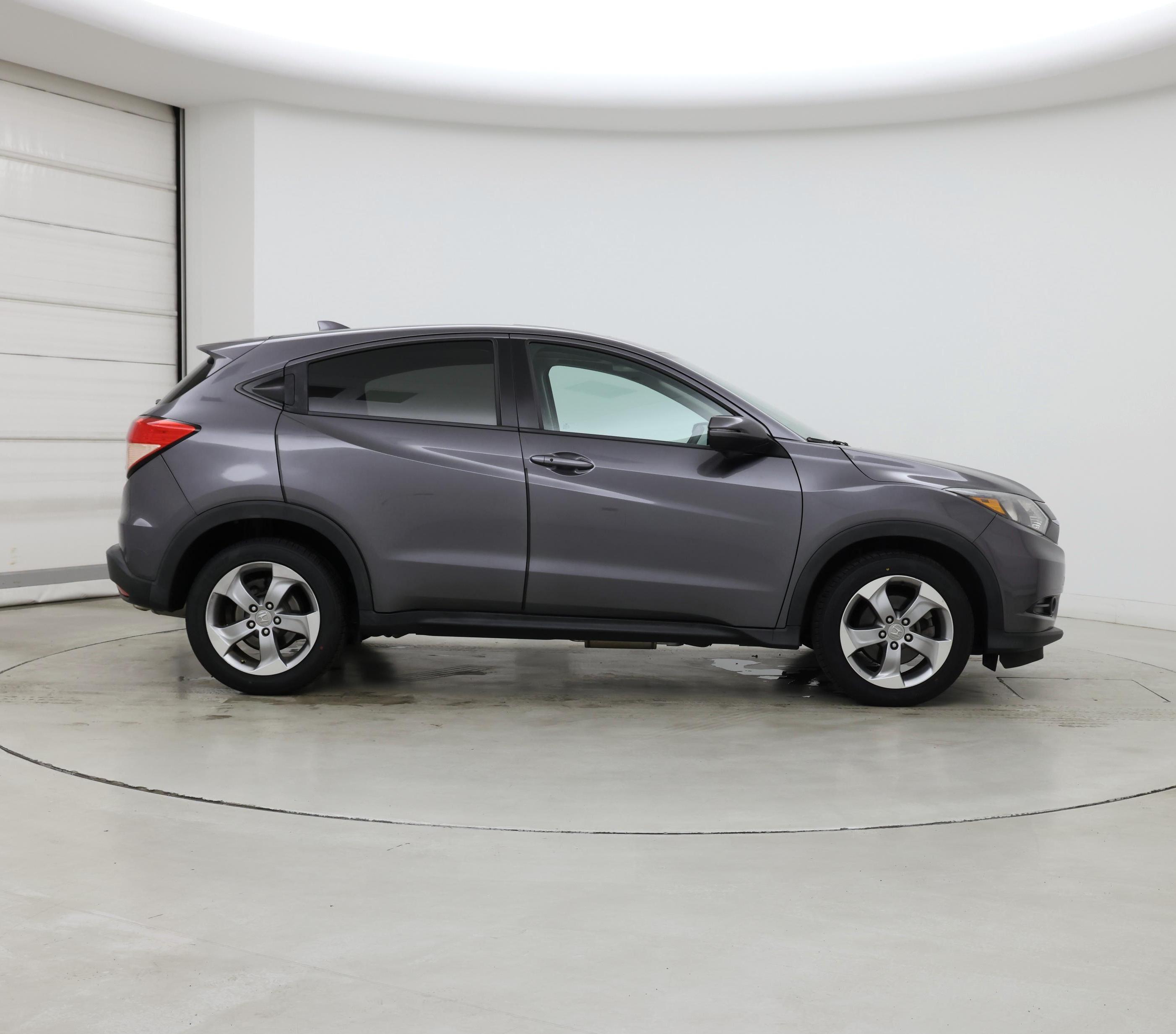 Thumbnail: 2017 Honda HR-V - 7