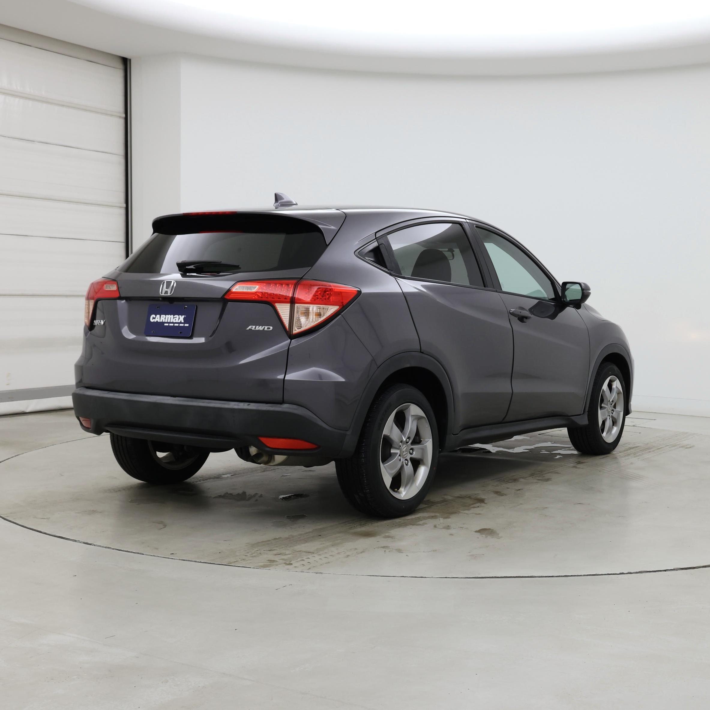 Thumbnail: 2017 Honda HR-V - 8