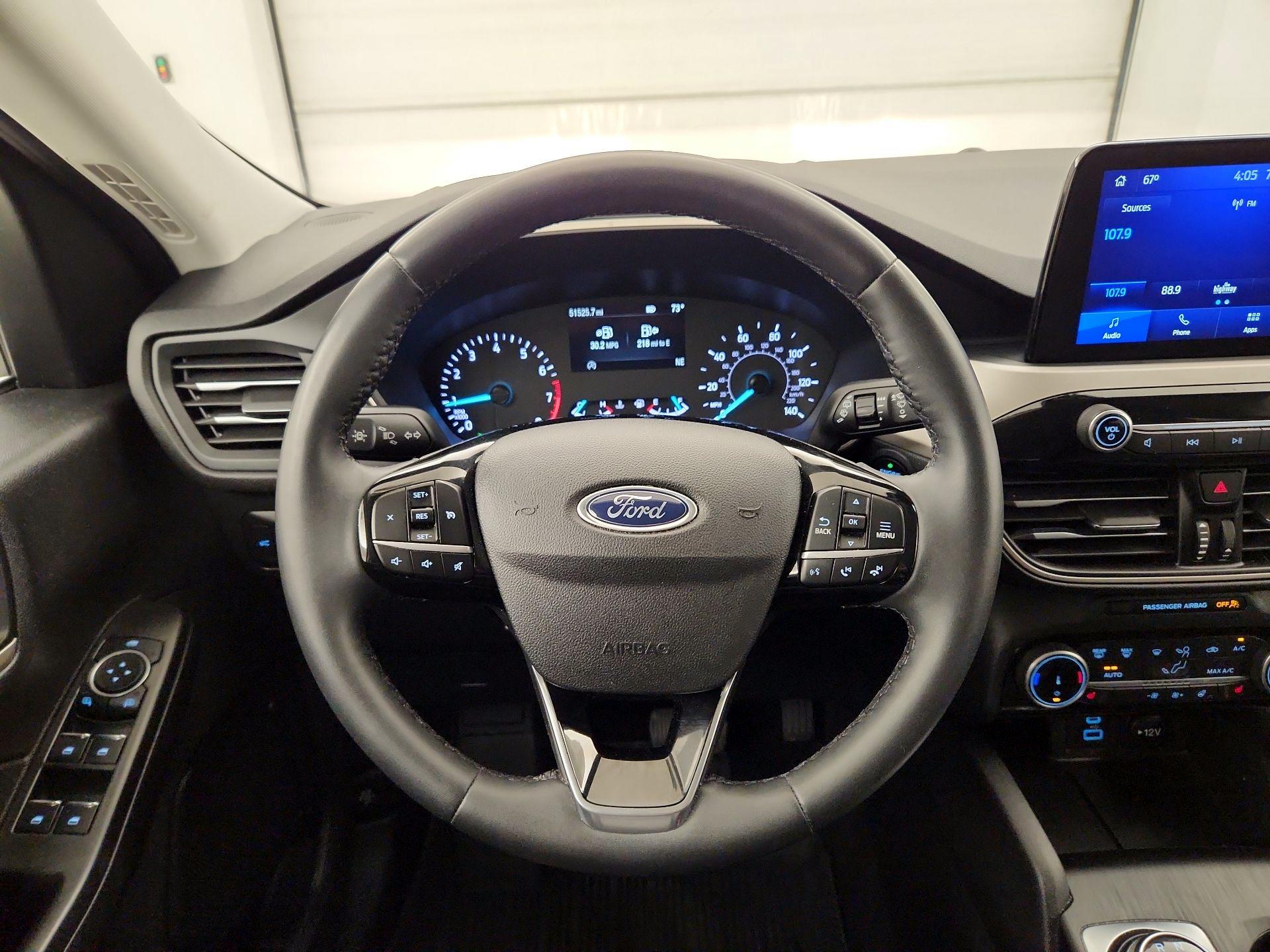 Thumbnail: 2022 Ford Escape - 10