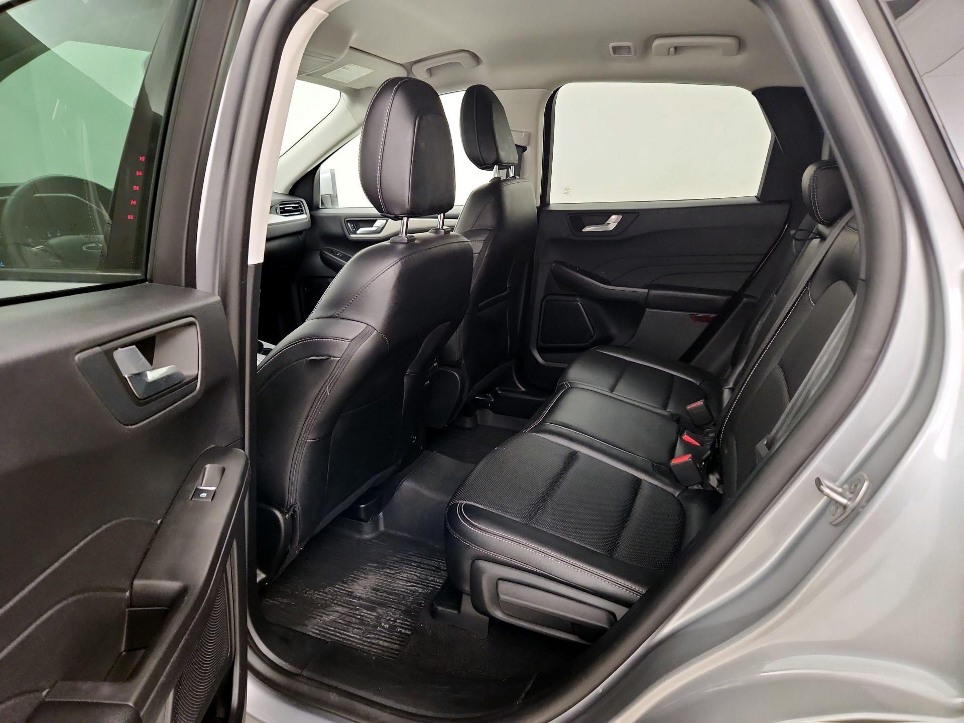 Thumbnail: 2022 Ford Escape - 19