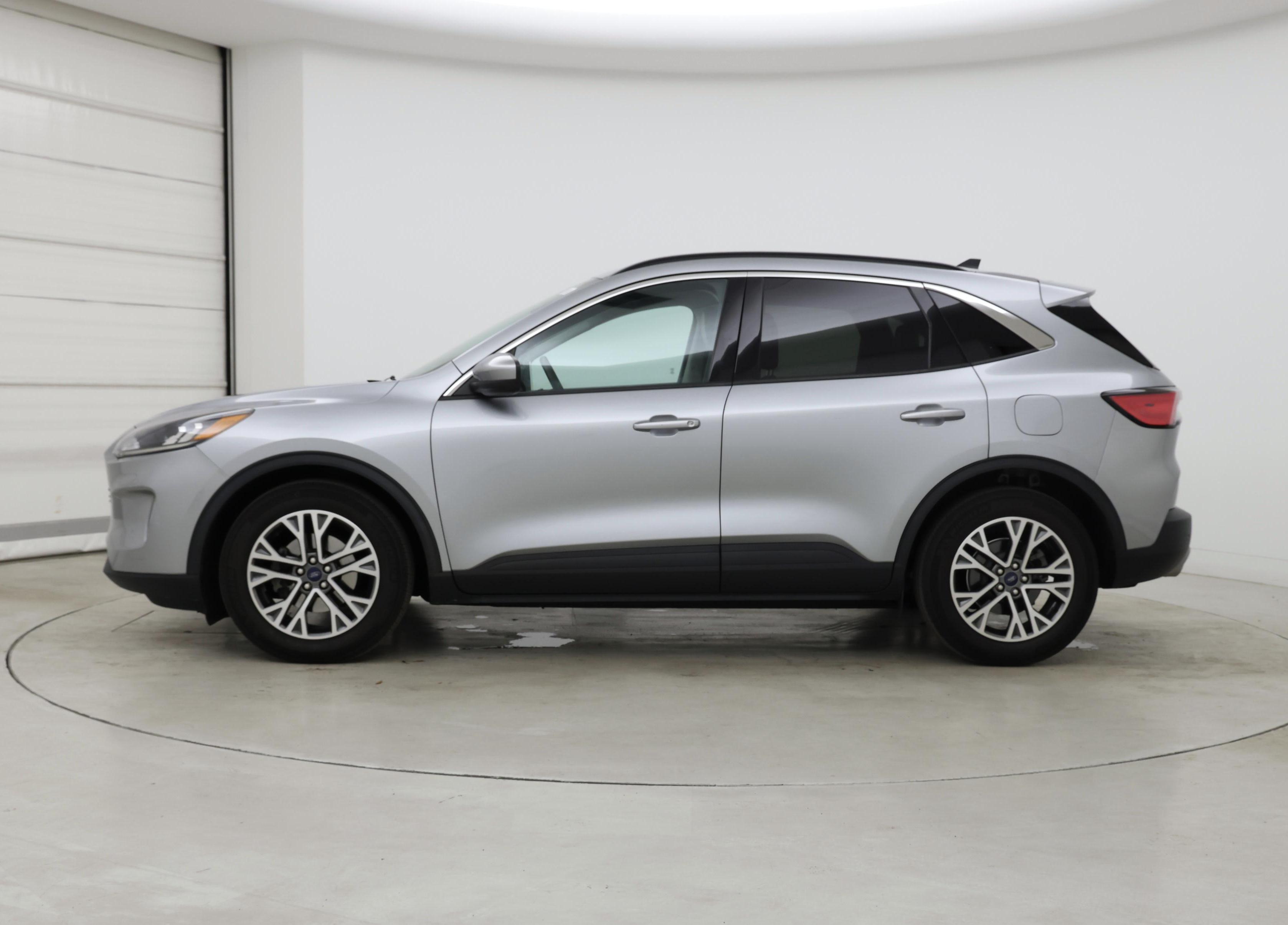Thumbnail: 2022 Ford Escape - 3