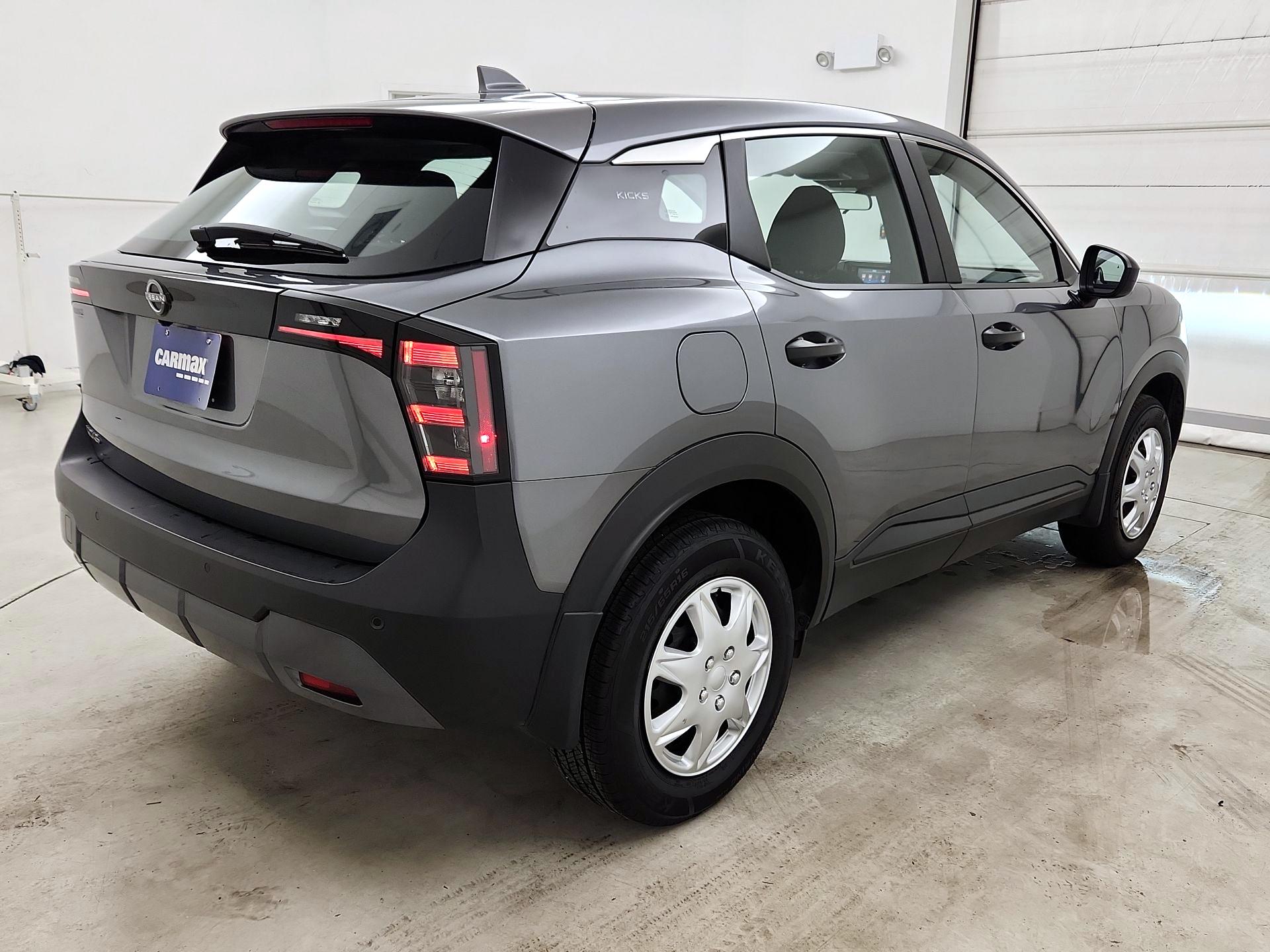 Thumbnail: 2025 Nissan Kicks - 5