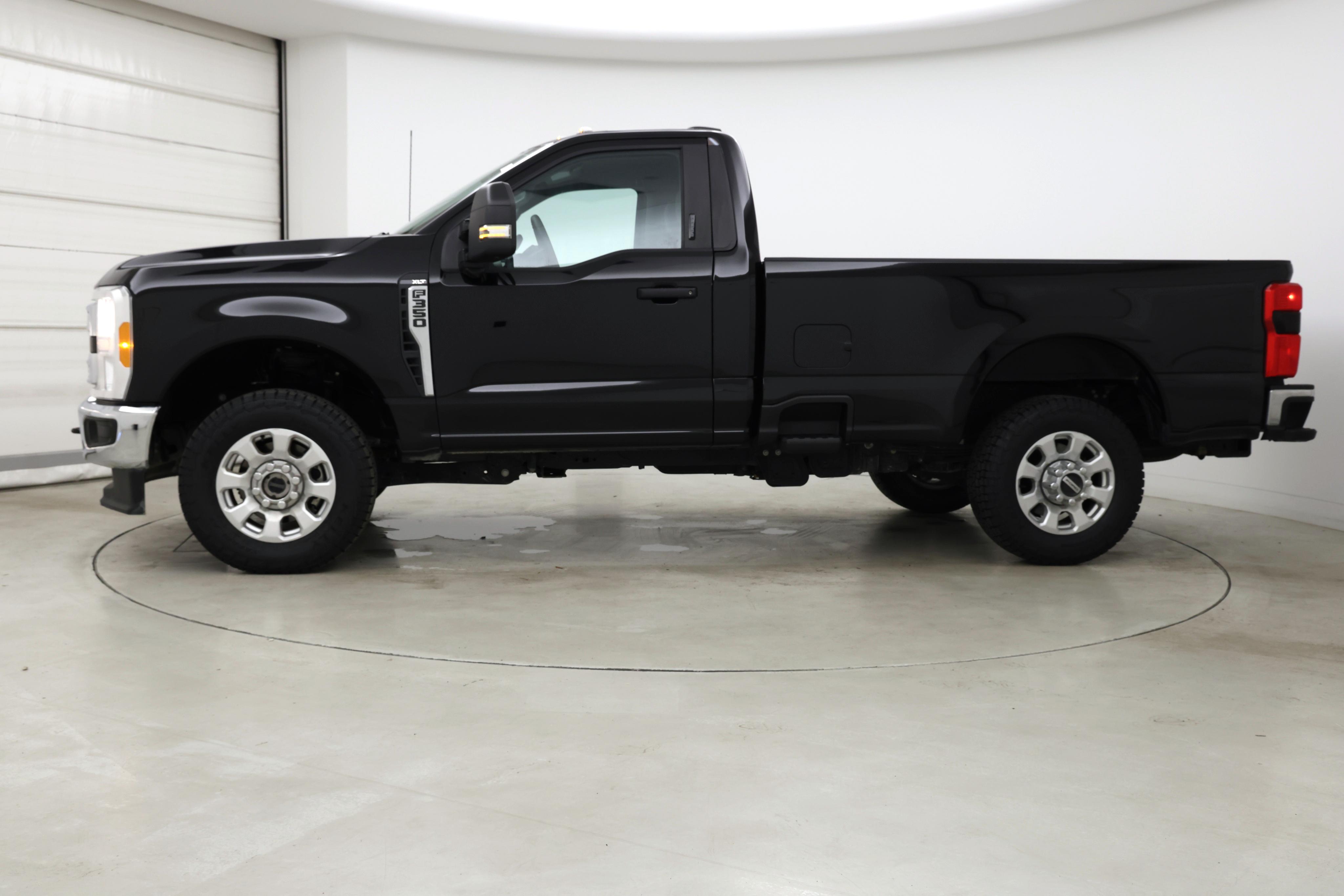 Thumbnail: 2023 Ford F-350 - 3