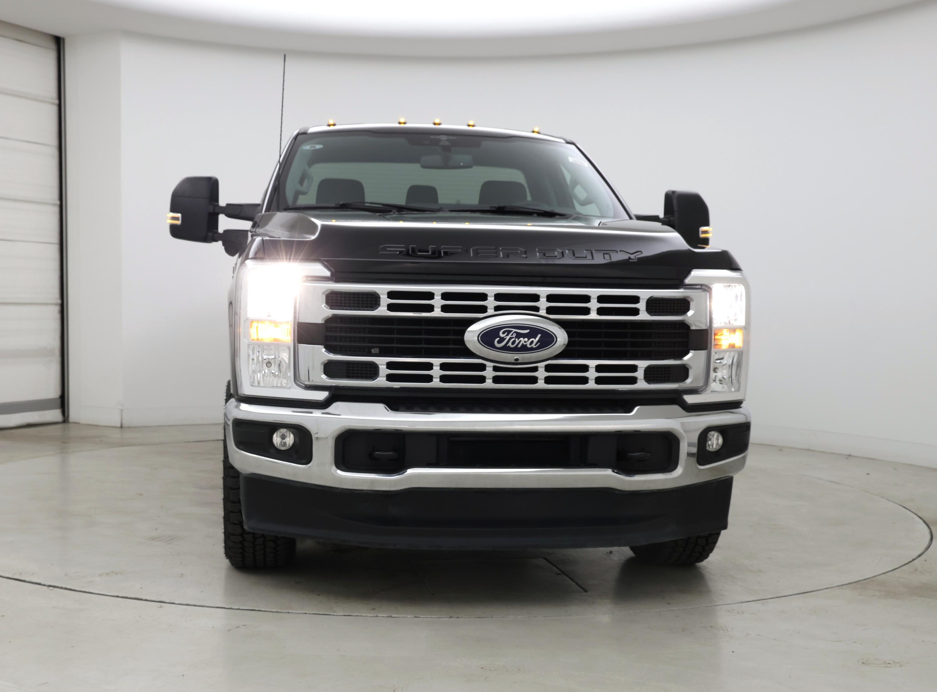 Thumbnail: 2023 Ford F-350 - 5