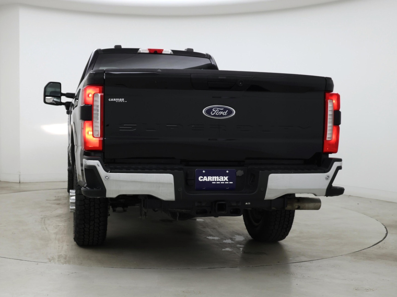 2023 Ford F-350 Super Duty XLT - Photo 7