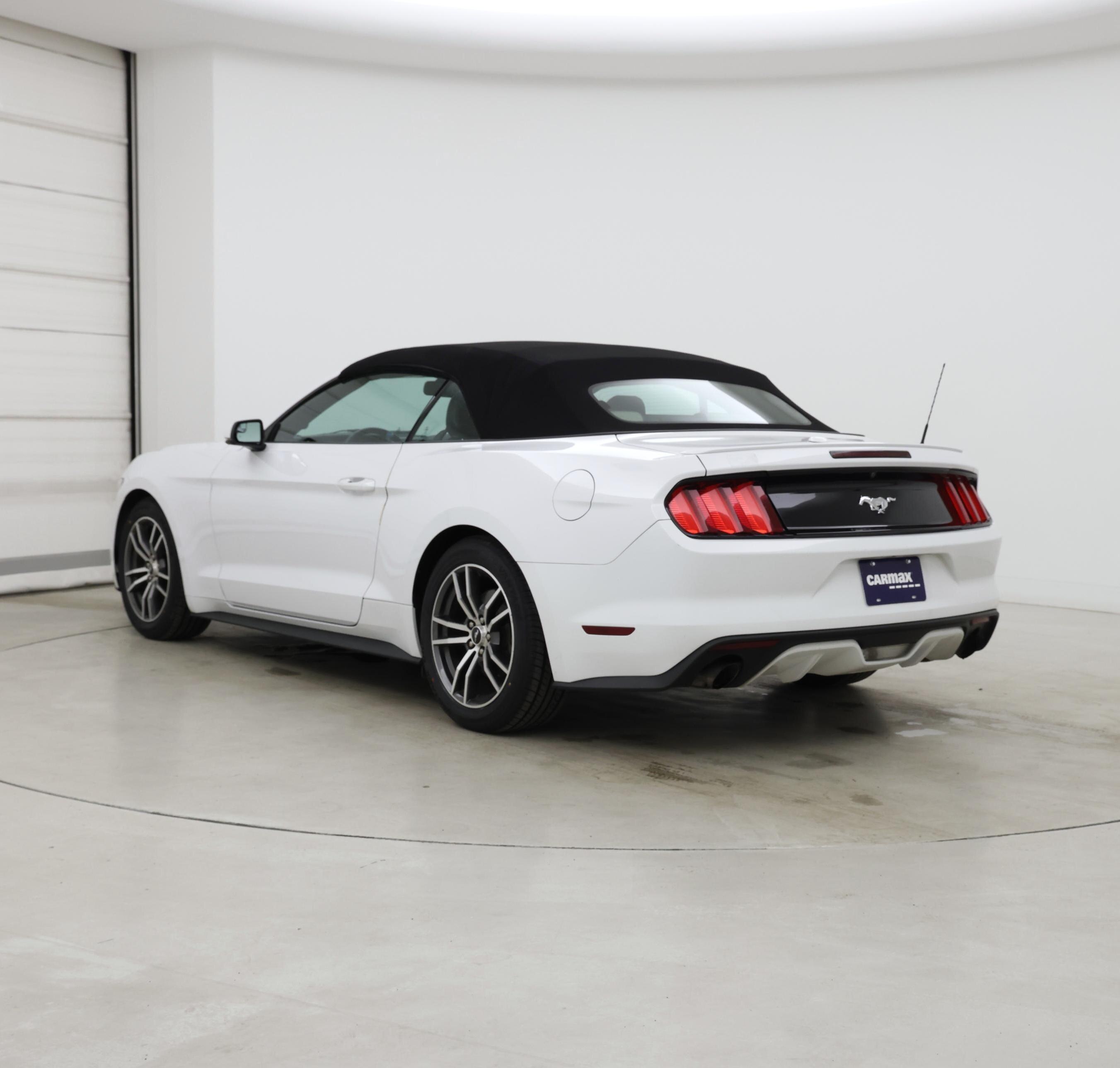 Thumbnail: 2017 Ford Mustang - 2