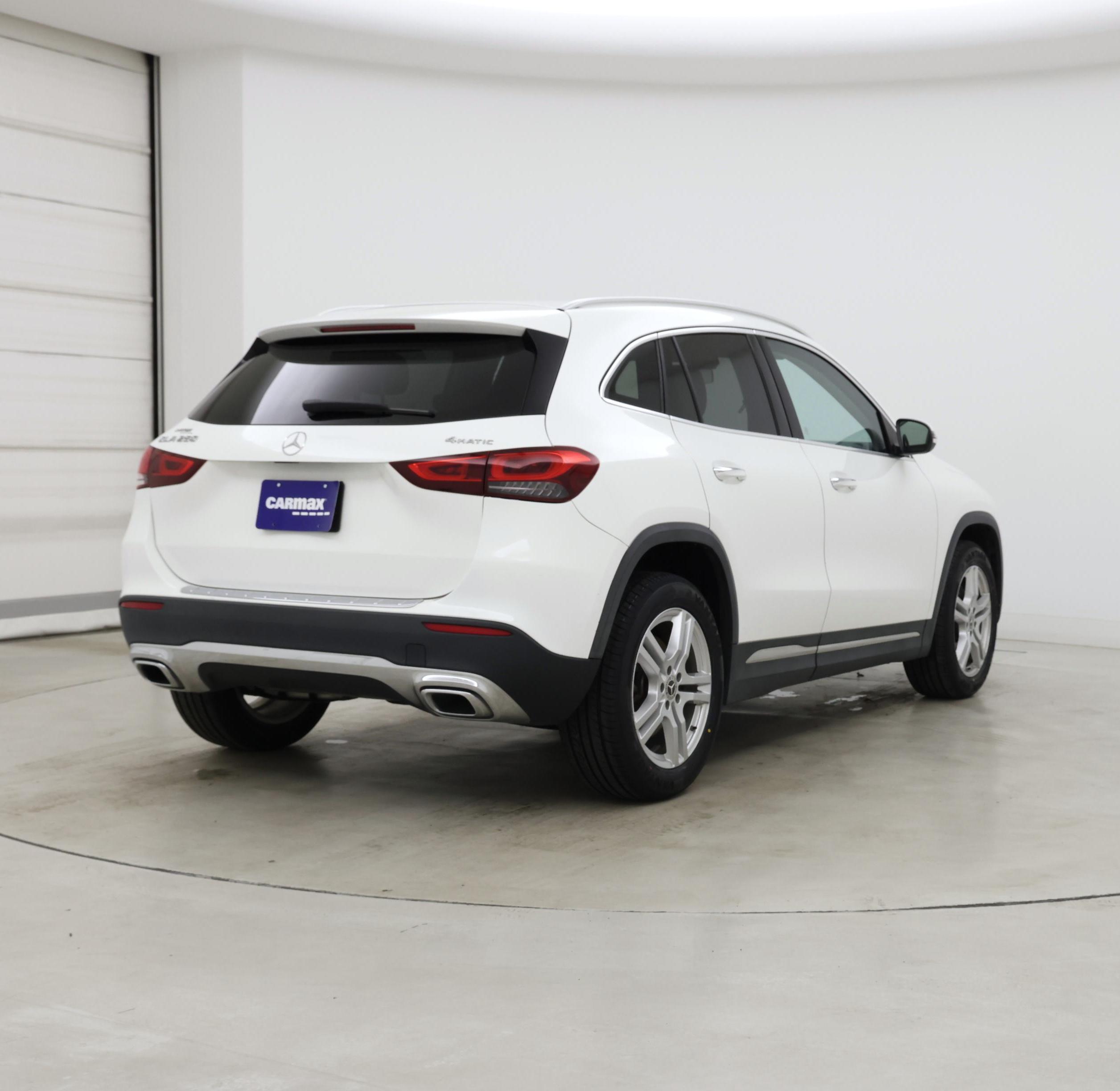 Thumbnail: 2021 Mercedes-Benz GLA - 8