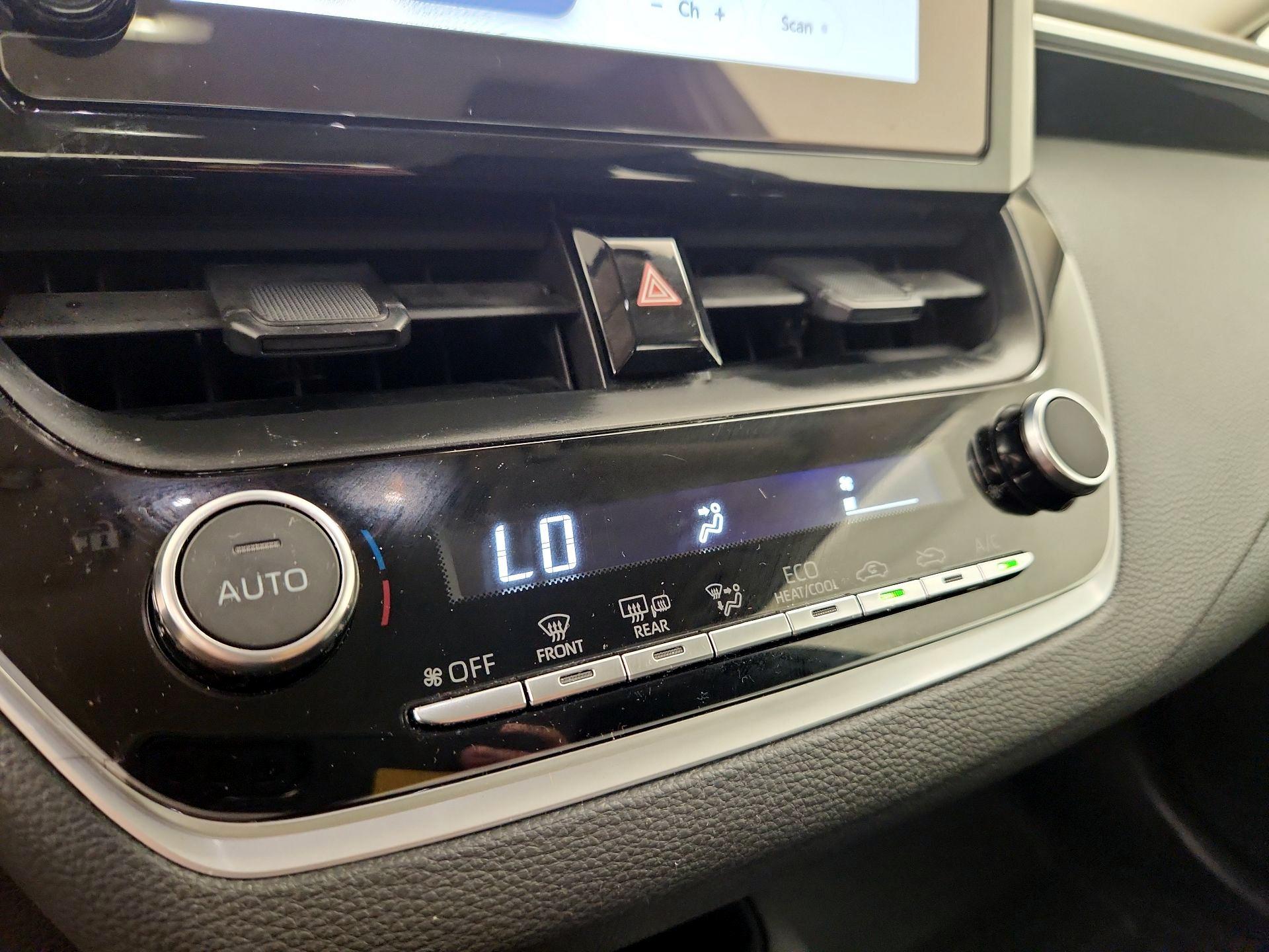 Thumbnail: 2025 Toyota Corolla - 16