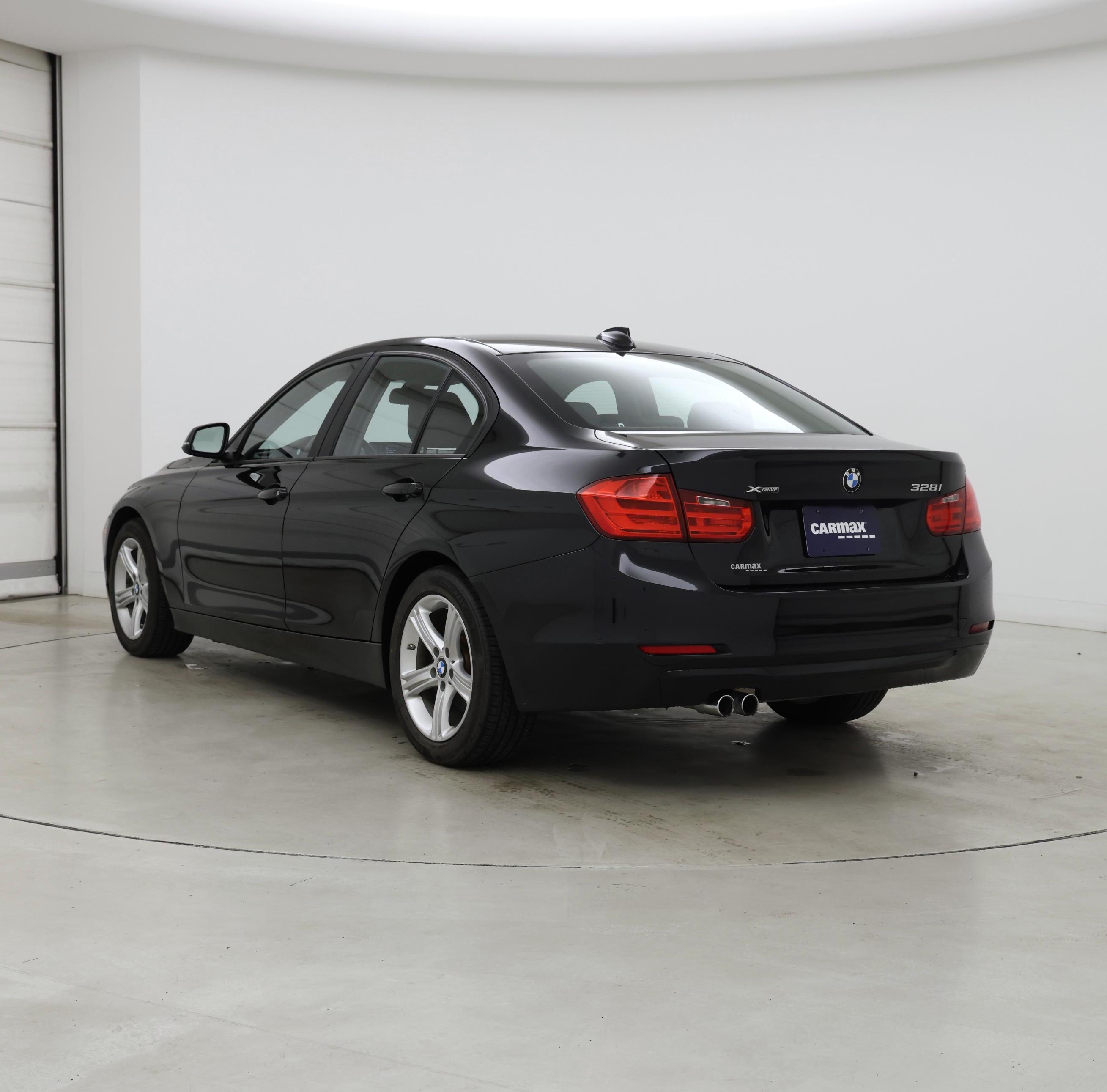 Thumbnail: 2015 BMW 3 Series - 2