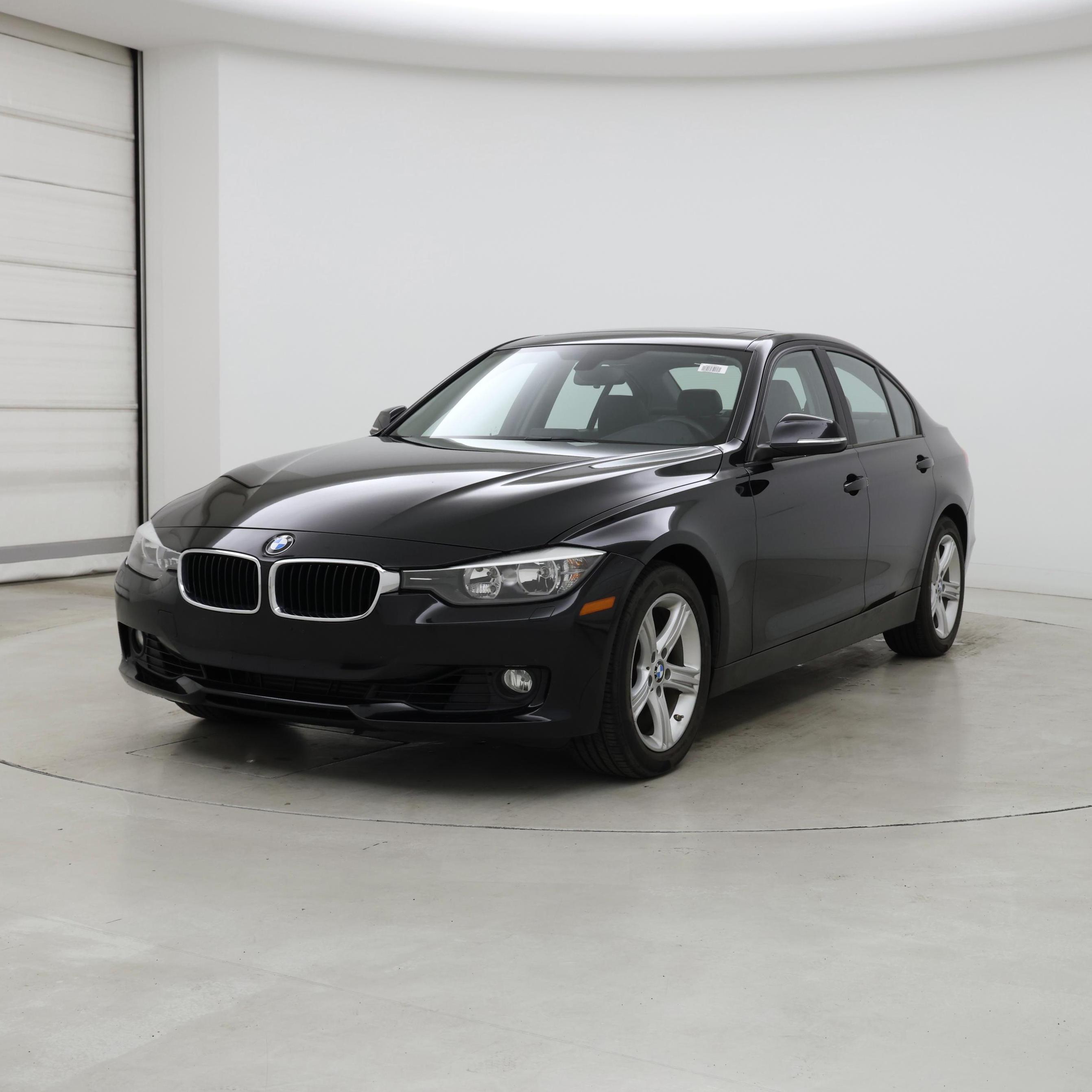 Thumbnail: 2015 BMW 3 Series - 4