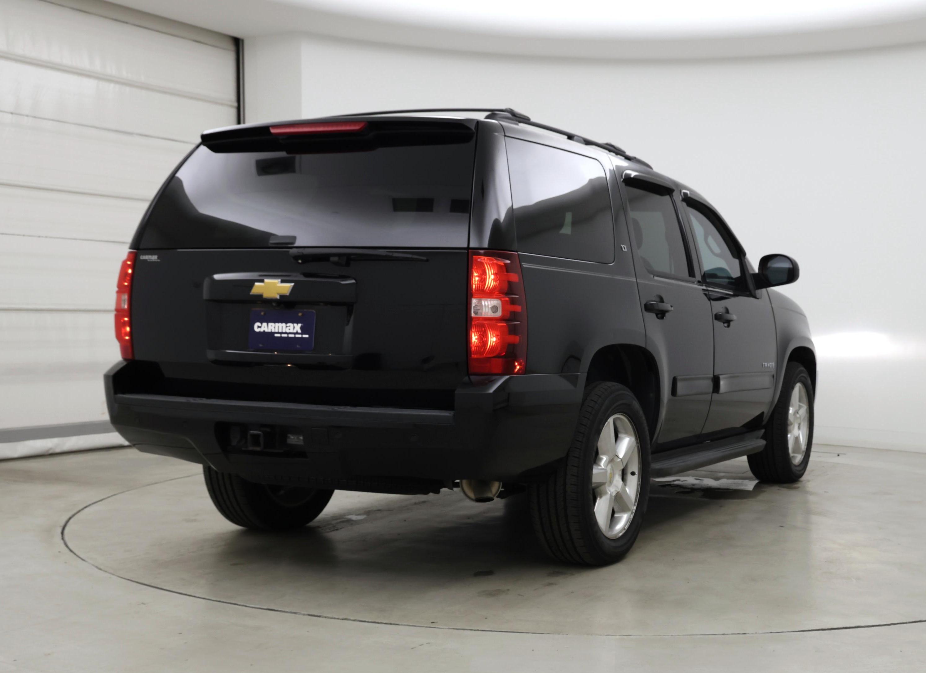 Thumbnail: 2014 Chevrolet Tahoe - 8