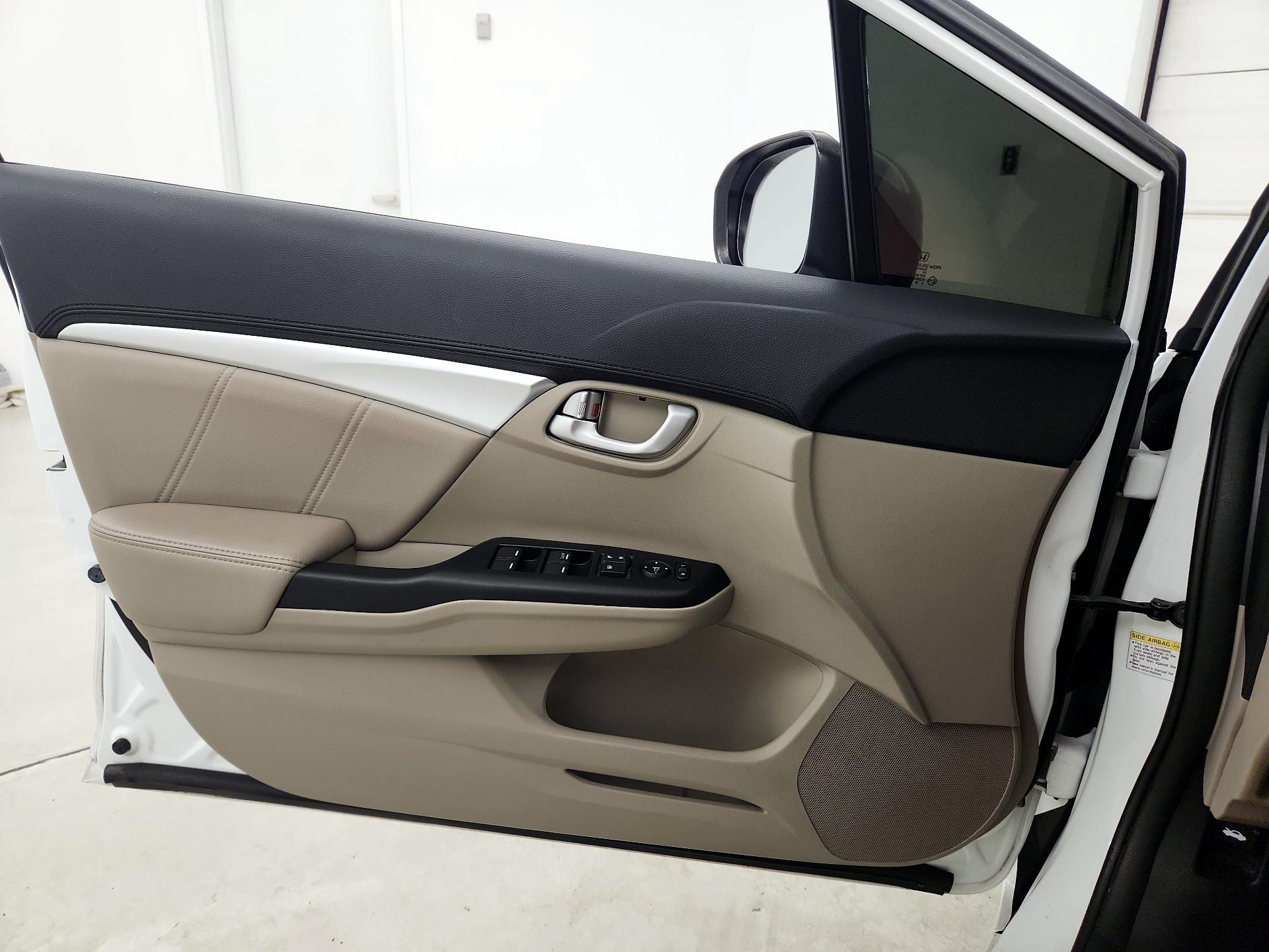 Thumbnail: 2015 Honda Civic - 12