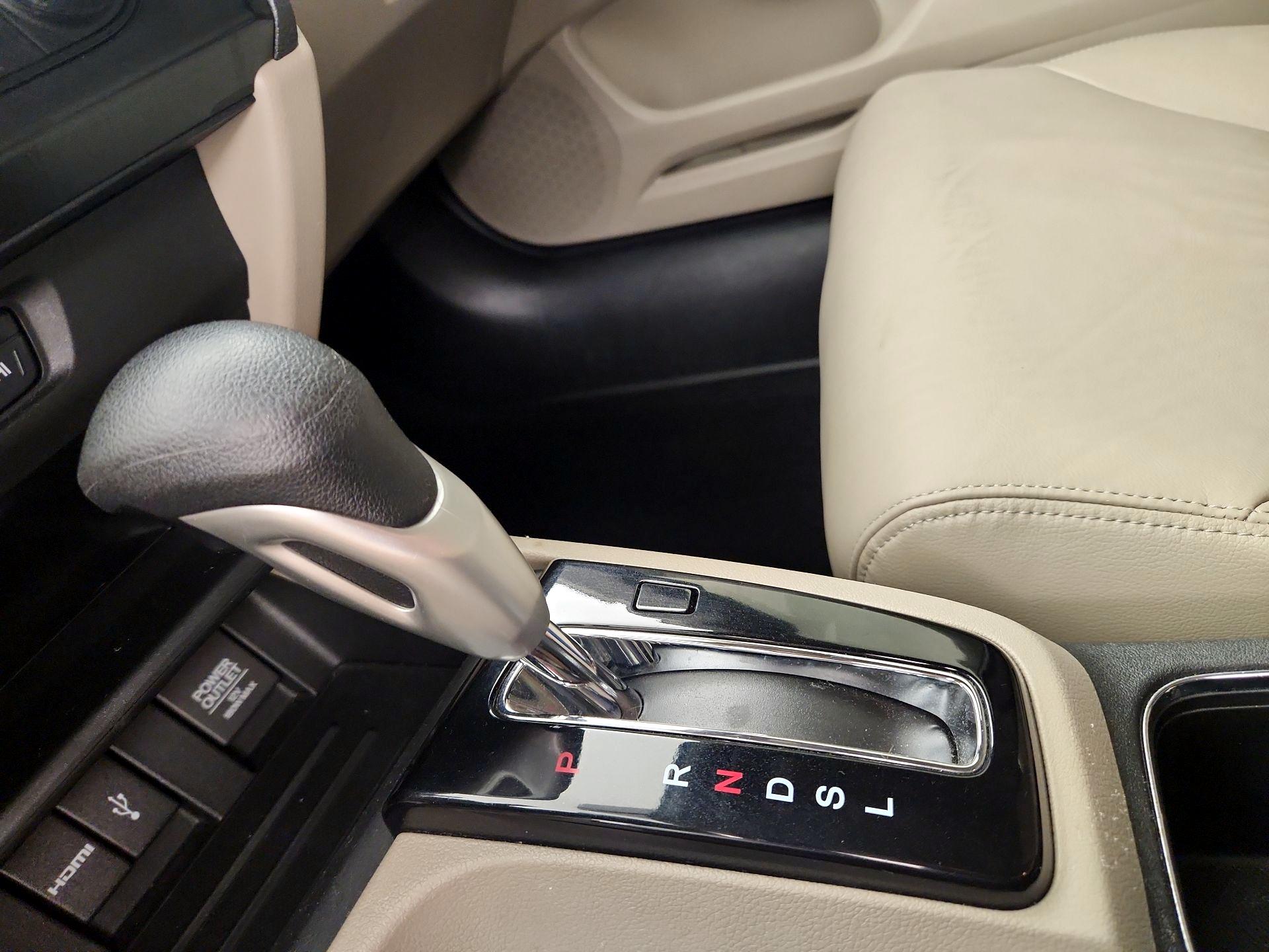Thumbnail: 2015 Honda Civic - 17