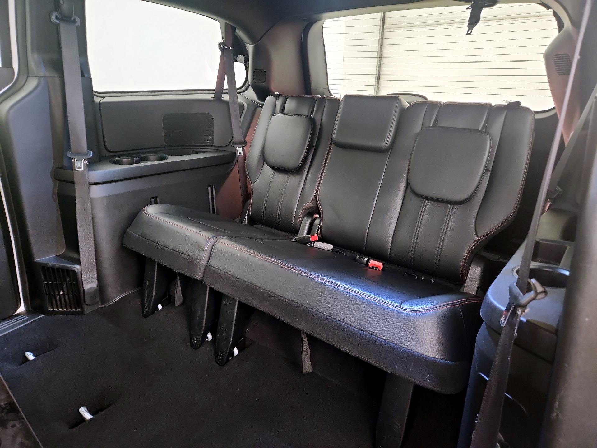 Thumbnail: 2019 Dodge Grand Caravan - 20