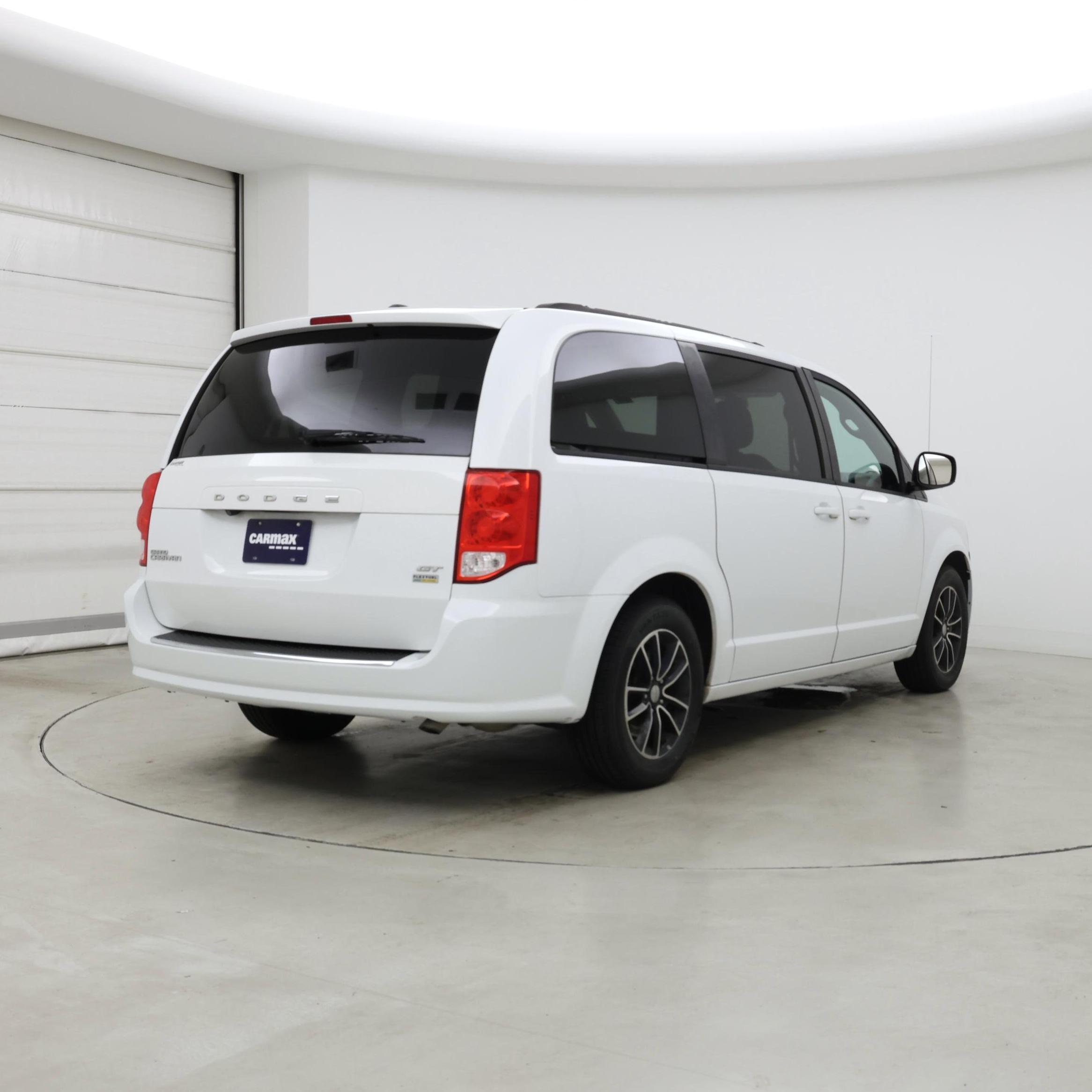 Thumbnail: 2019 Dodge Grand Caravan - 8